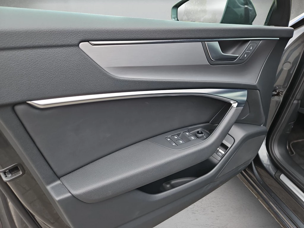Audi A6 Avant sport 50 TFSI e quattro S tronic S line