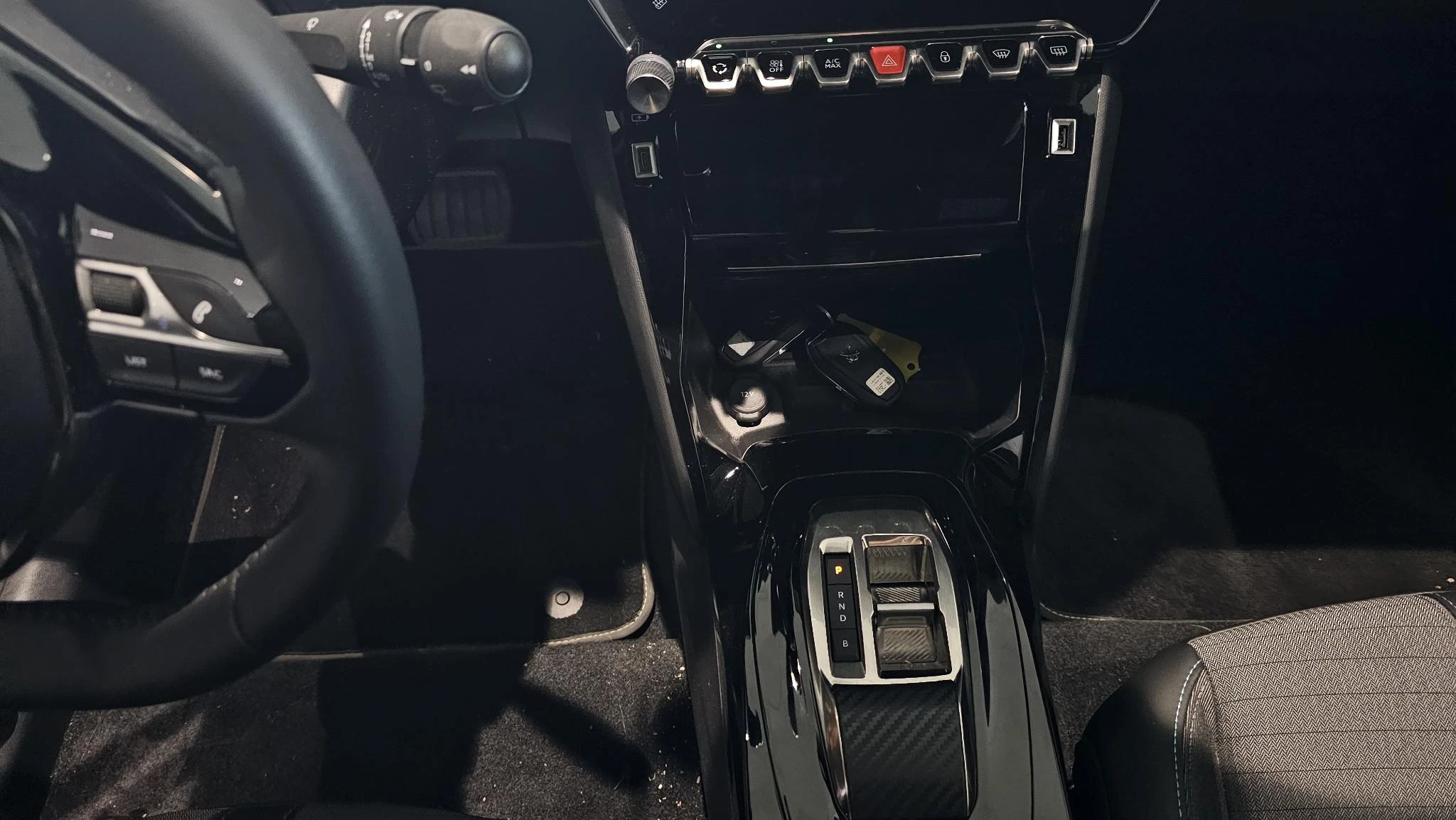 Peugeot e-2008 EV Allure Pack 50 kWh