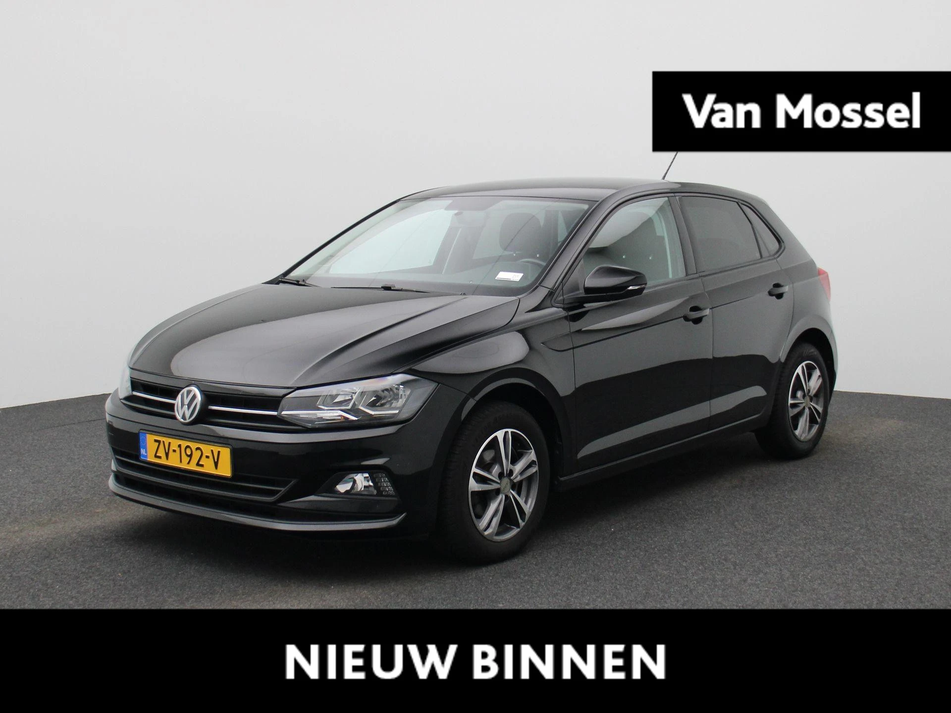 Volkswagen-Polo-image-0