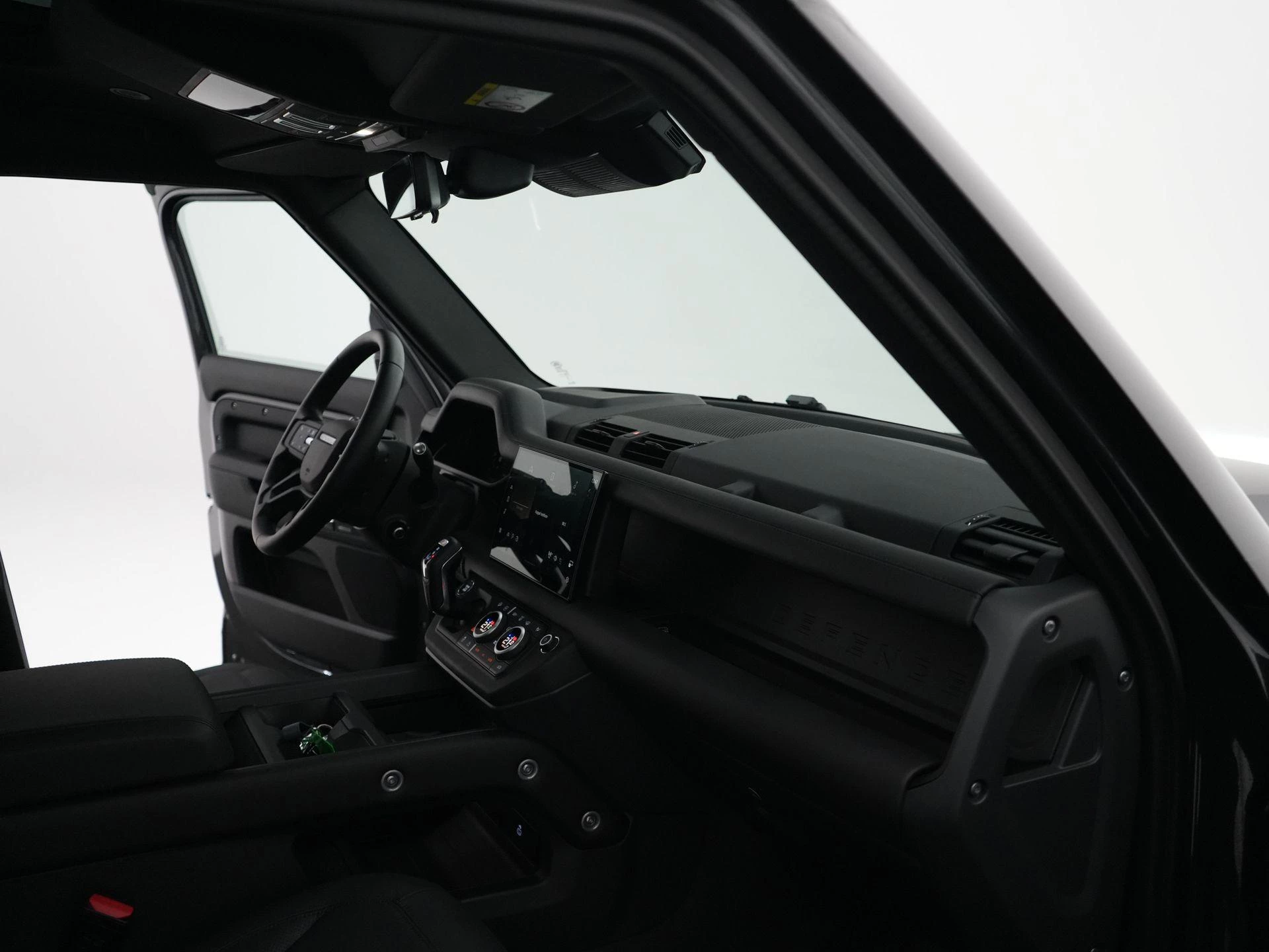 Land Rover-Defender-image-42