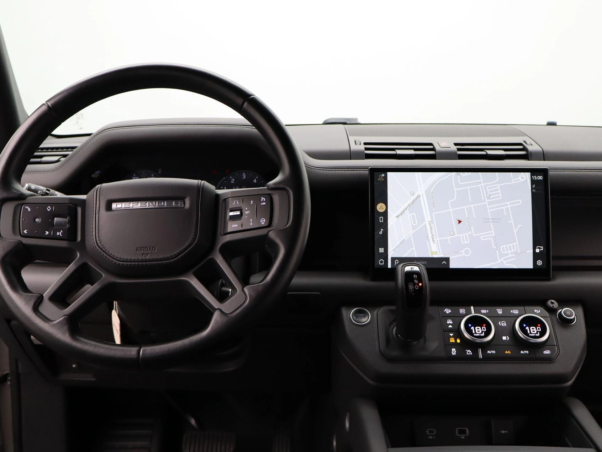 Land Rover-Defender-image-6