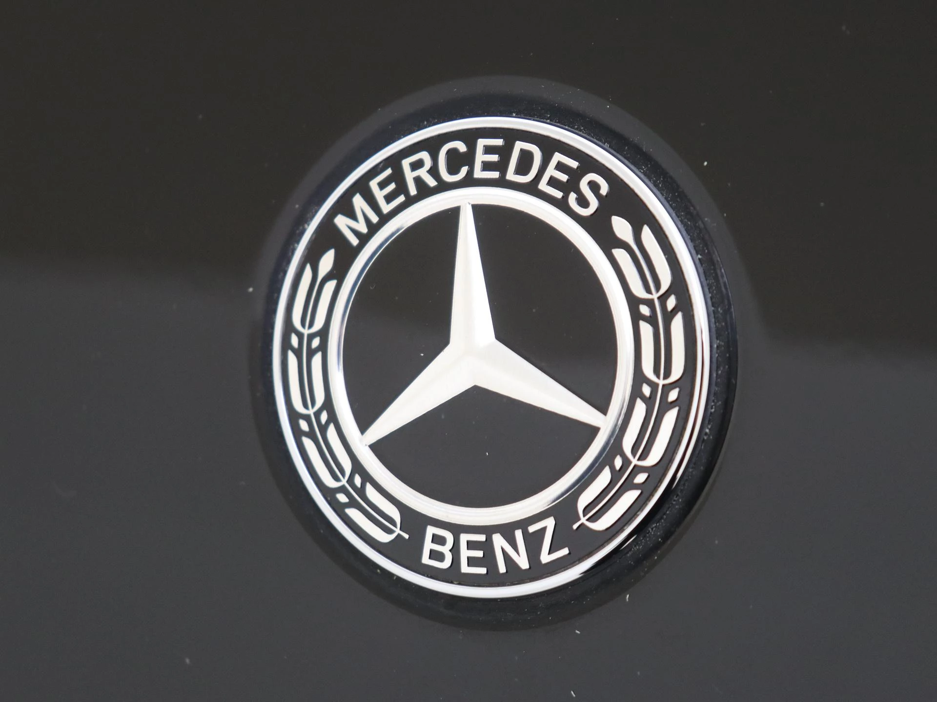 Mercedes-Benz-GLB-image-29