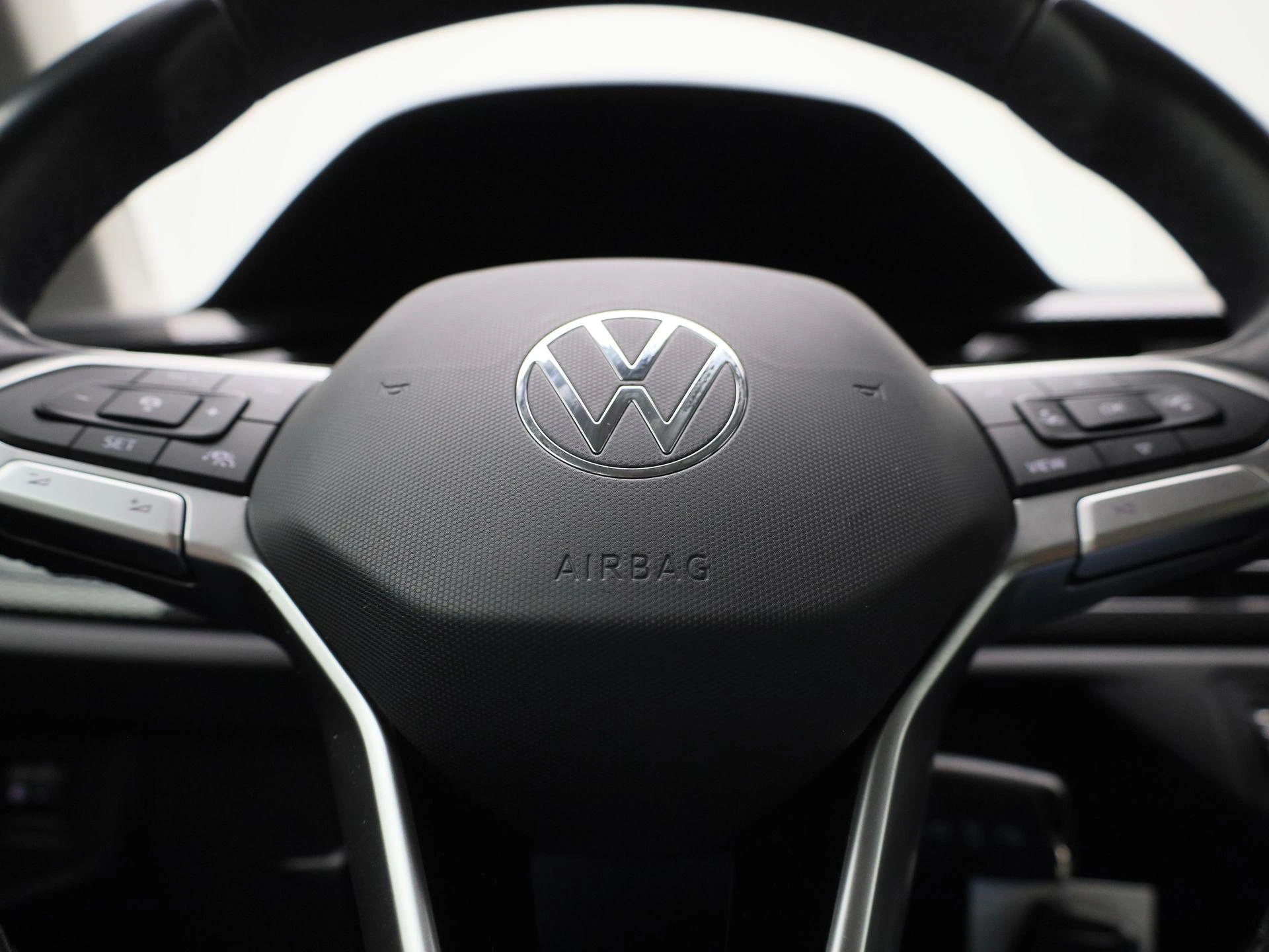 Volkswagen-Taigo-image-23