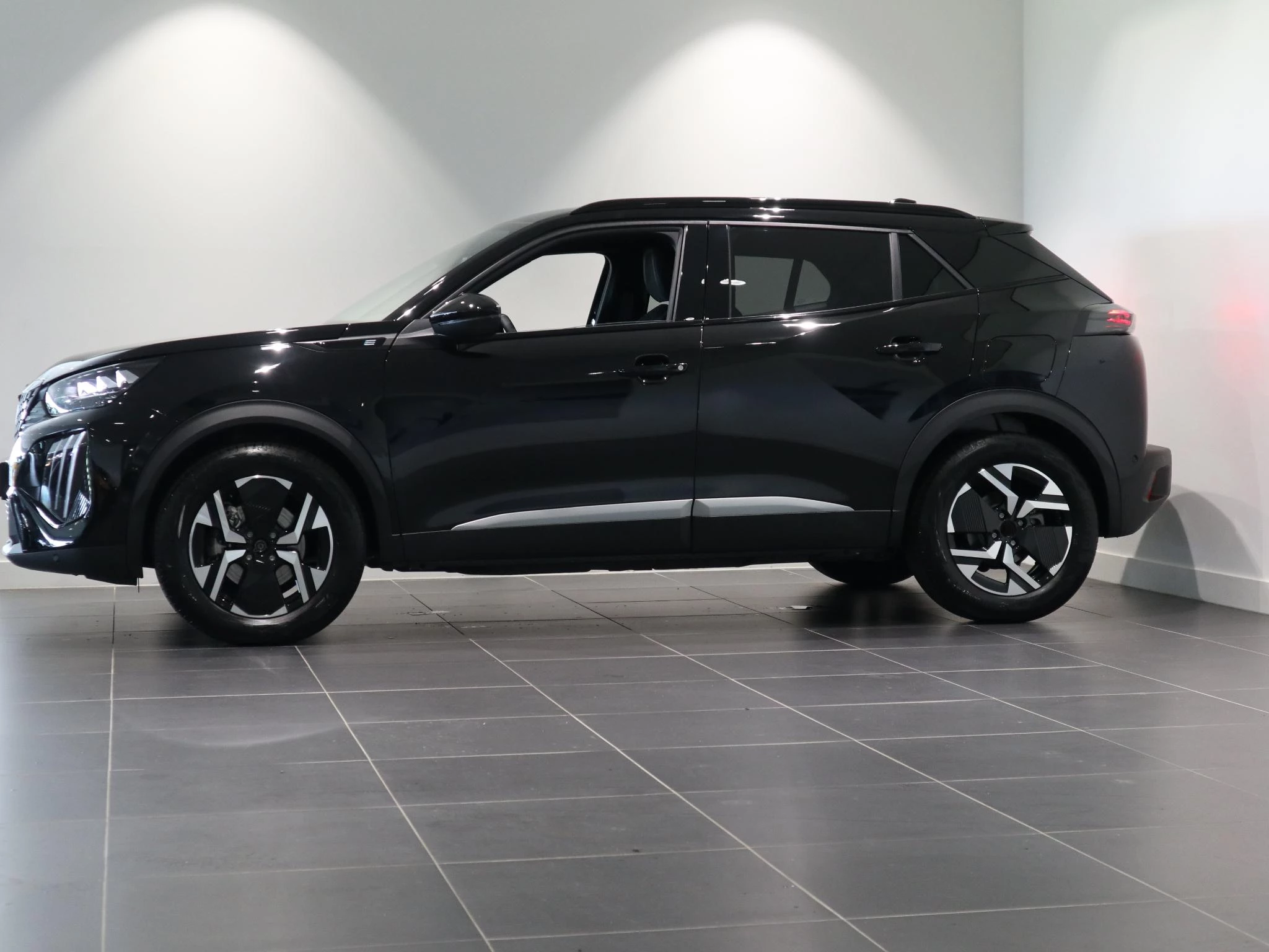 Peugeot-2008-image-3