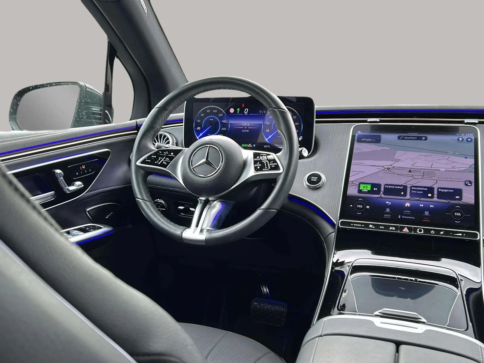 Mercedes-Benz-EQE-image-14