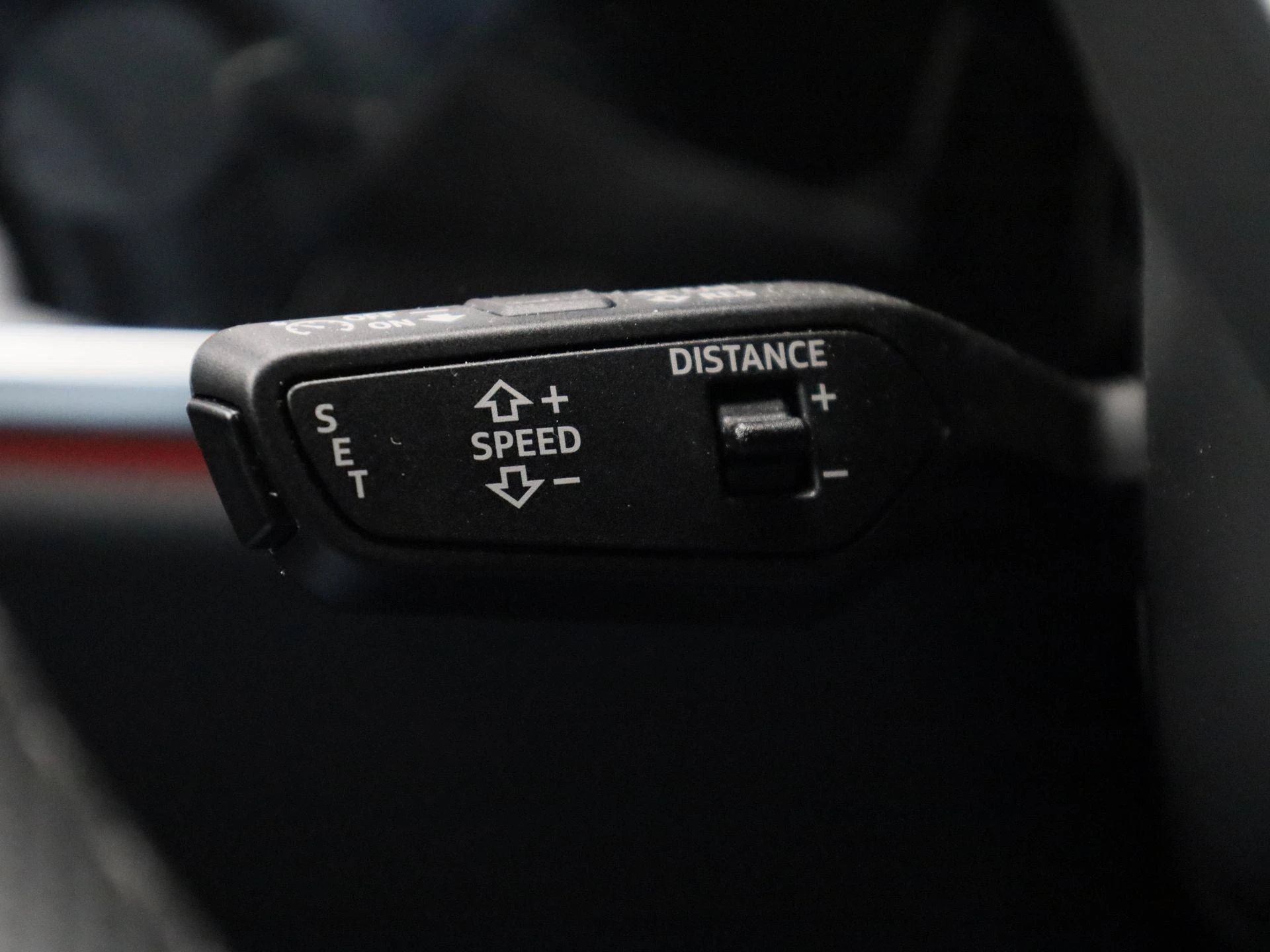 Audi-A8-image-18