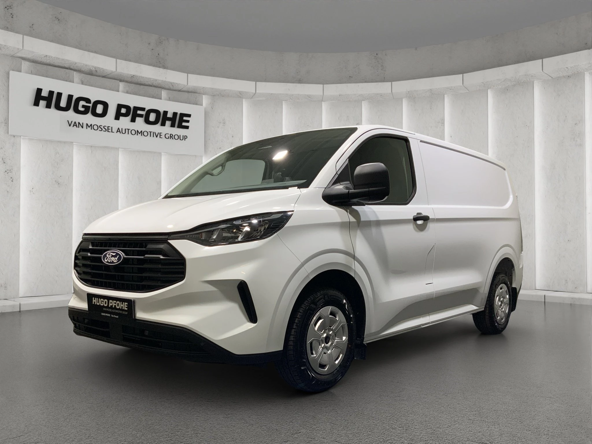 Ford-Transit Custom-image-0