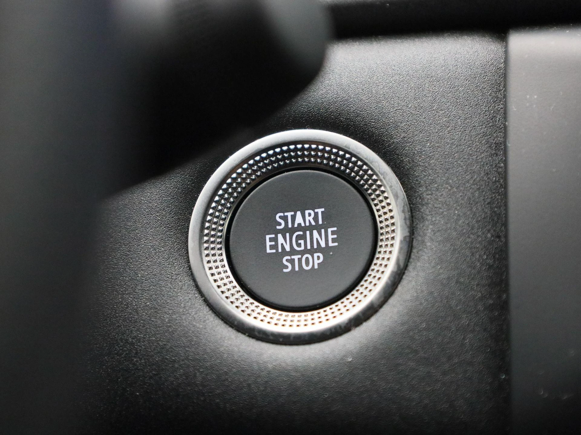 Renault-Captur-image-26