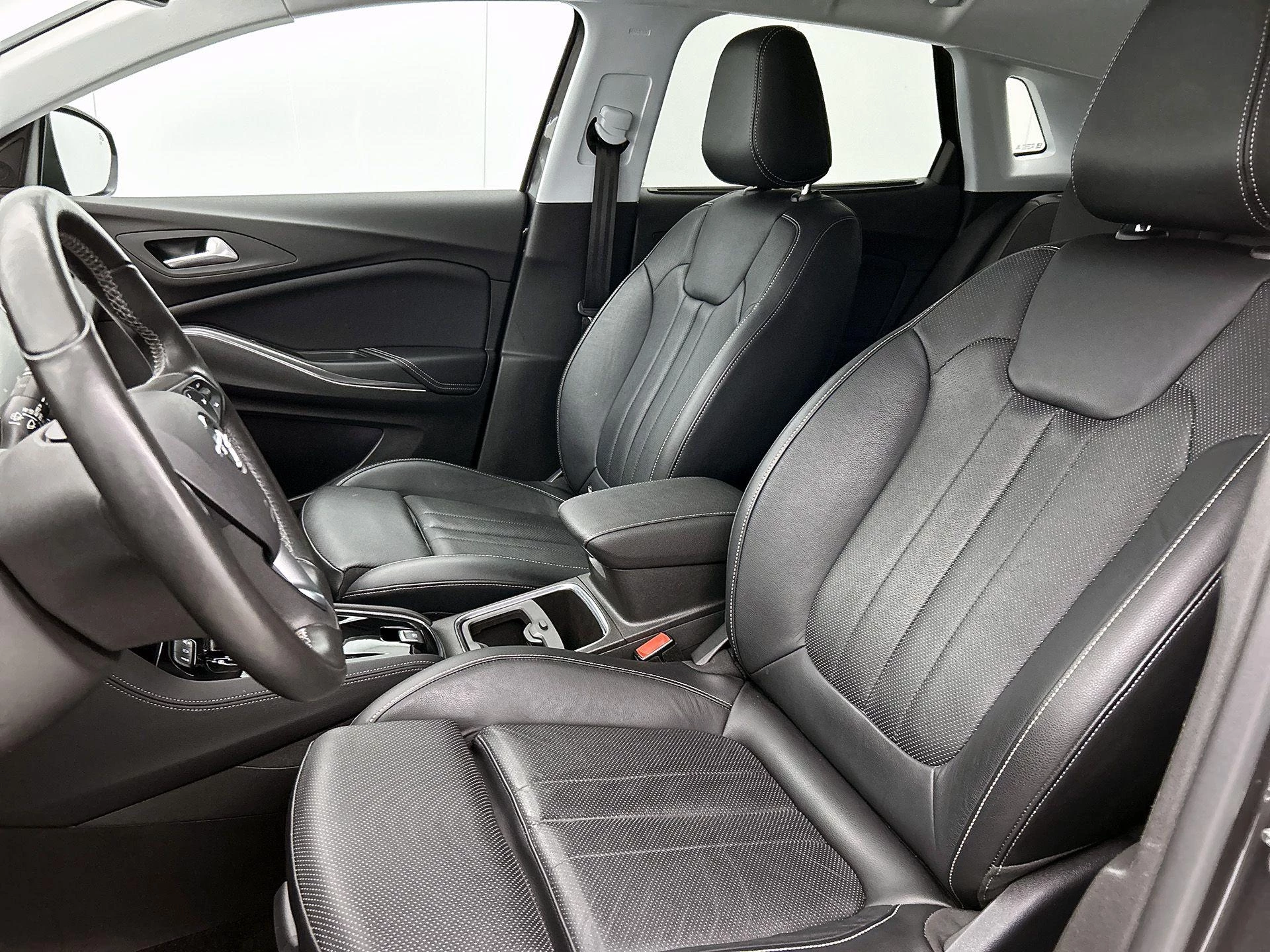 Opel-Grandland X-image-32