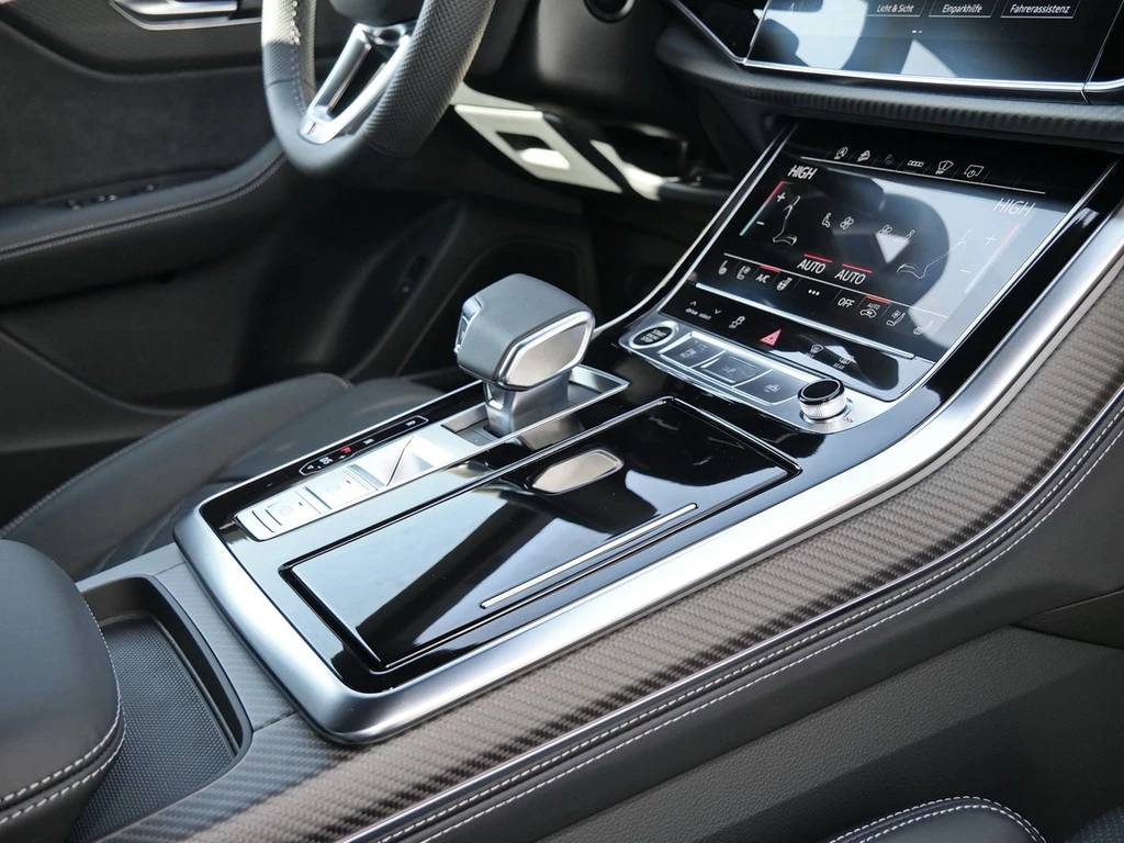 Audi Q8 SUV 50 TDI quattro tiptronic 210 kW / 286 PS