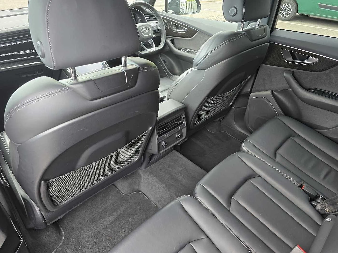 Audi-Q7-image-46