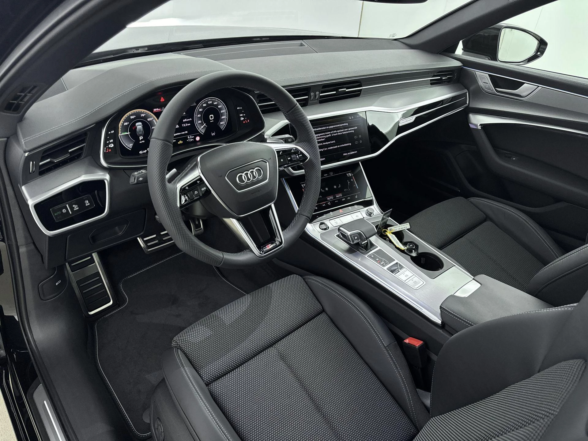 Audi-A6-image-8