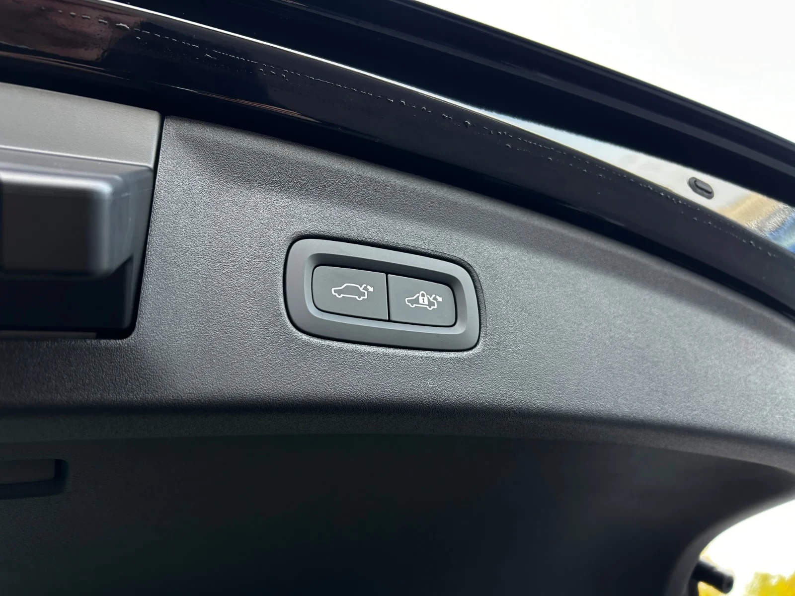 Polestar-2-image-21