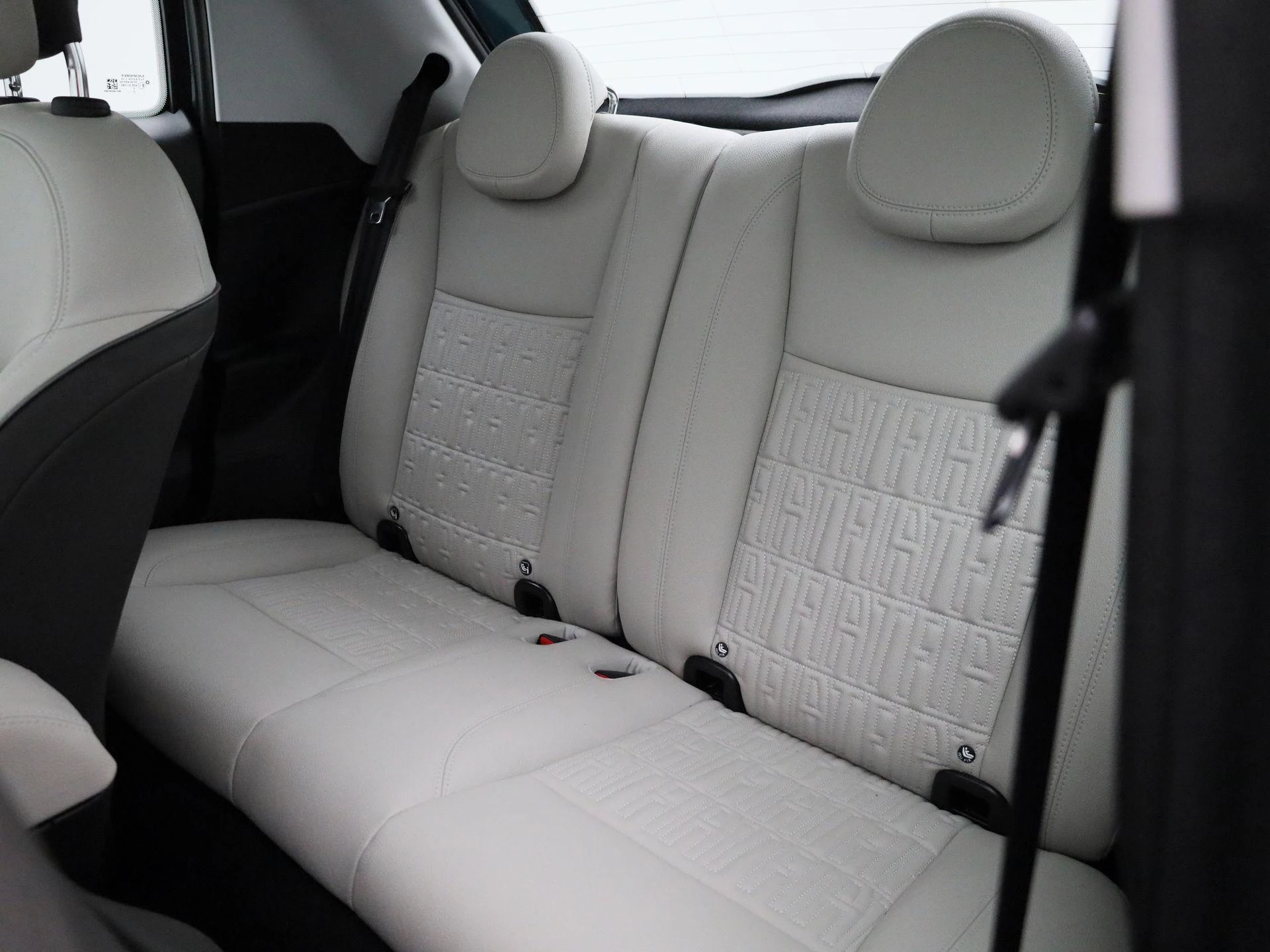 Fiat 500 500e 42 kWh La Prima