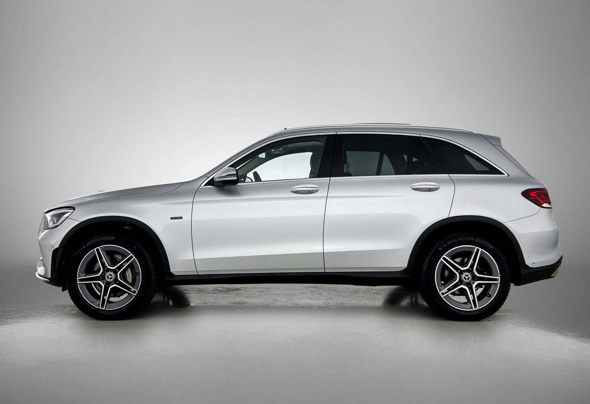 Mercedes-Benz GLC 300e 4MATIC Business Solution AMG