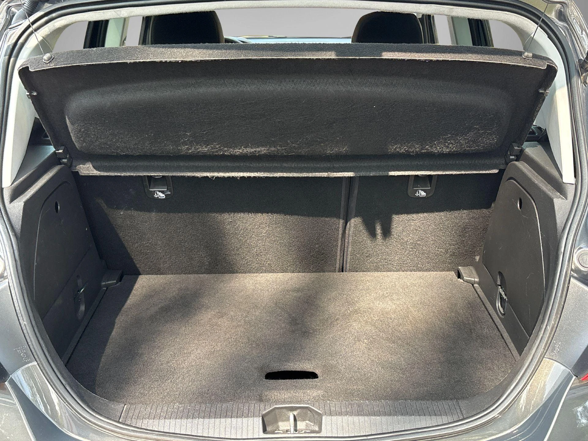Opel Corsa 1.4 Color Edition