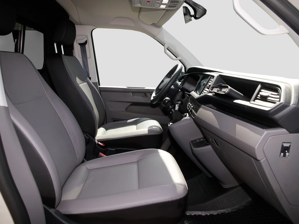 Volkswagen Transporter T6.1 Caravelle 2.0 TDI Navi/RFK