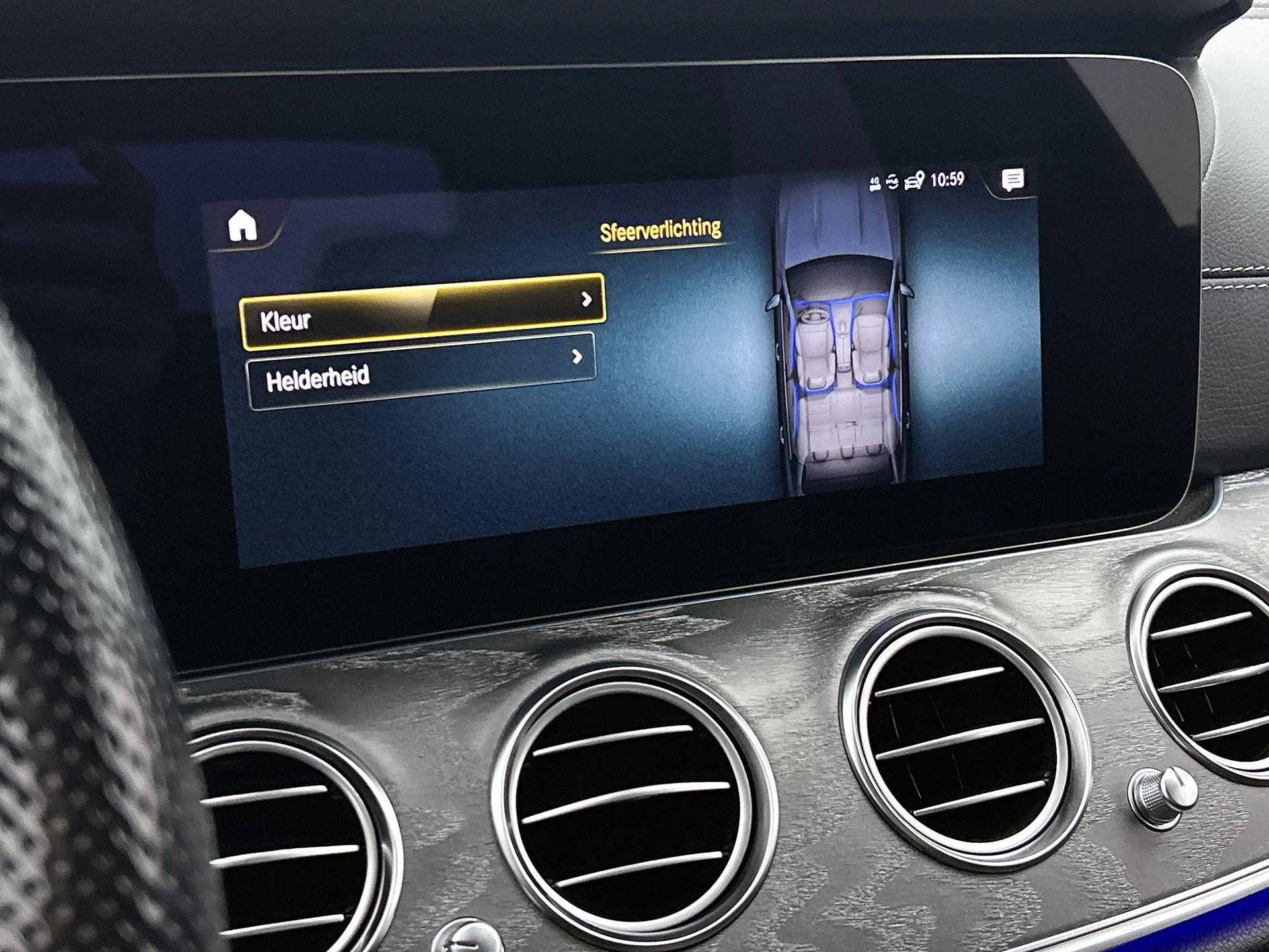 Mercedes-Benz-E-Klasse-image-42