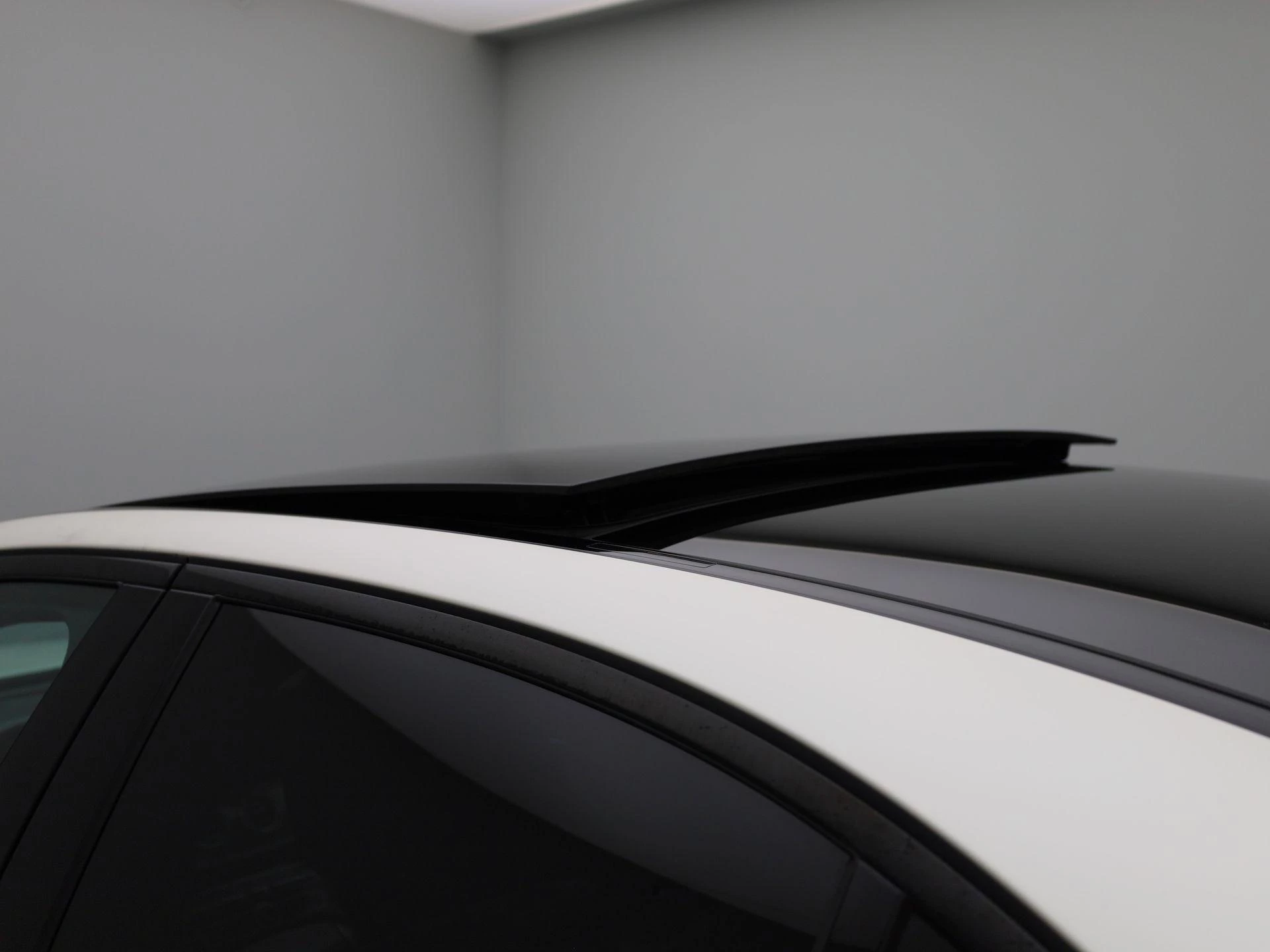 Mercedes-Benz-E-Klasse-image-54