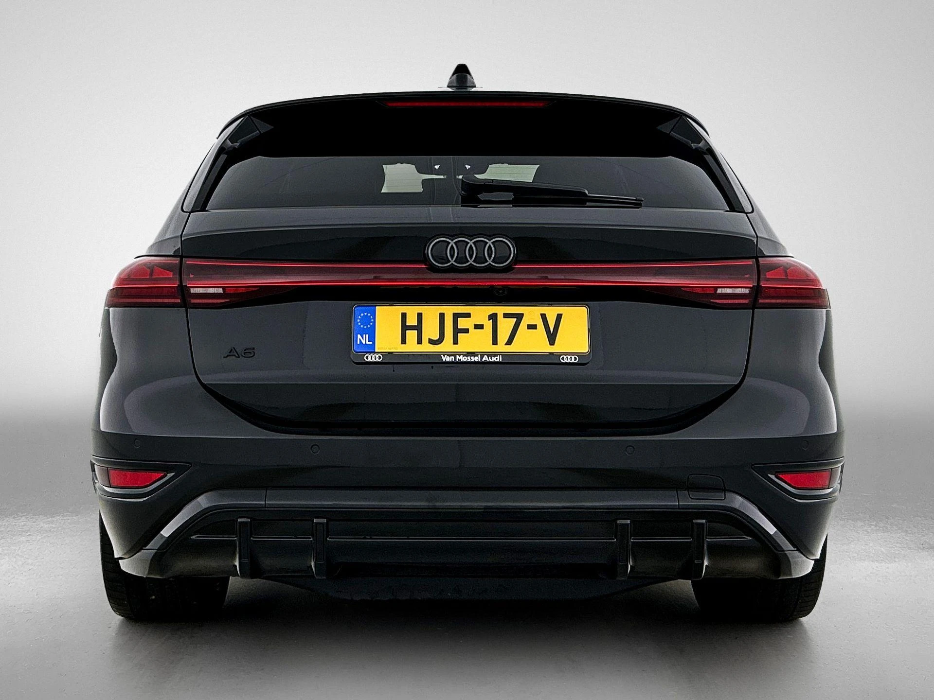 Audi A6 Avant e-tron S edition 83 kWh