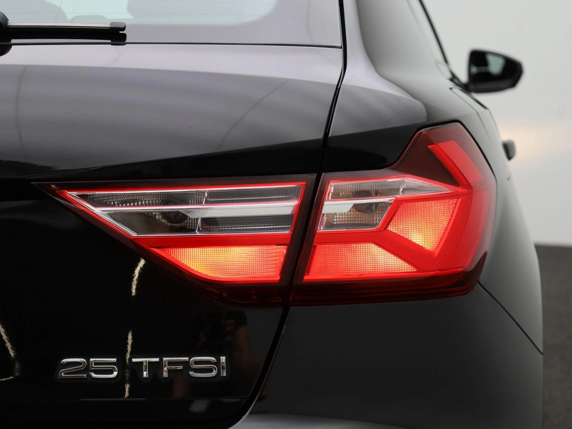 Audi-A1 Sportback-image-33