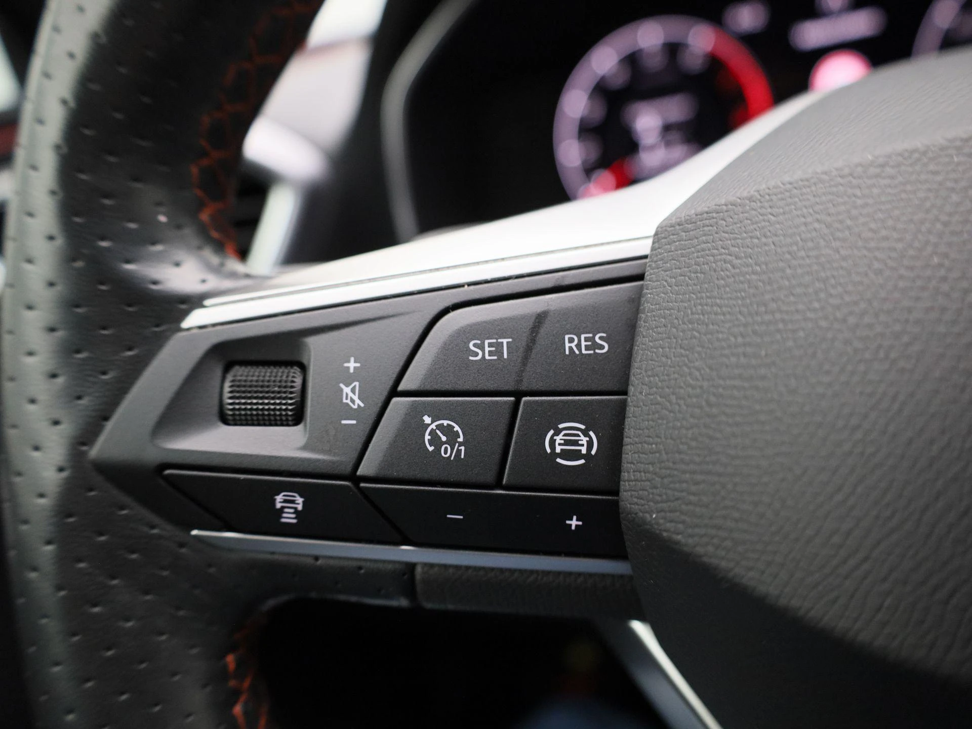SEAT-Leon-image-17