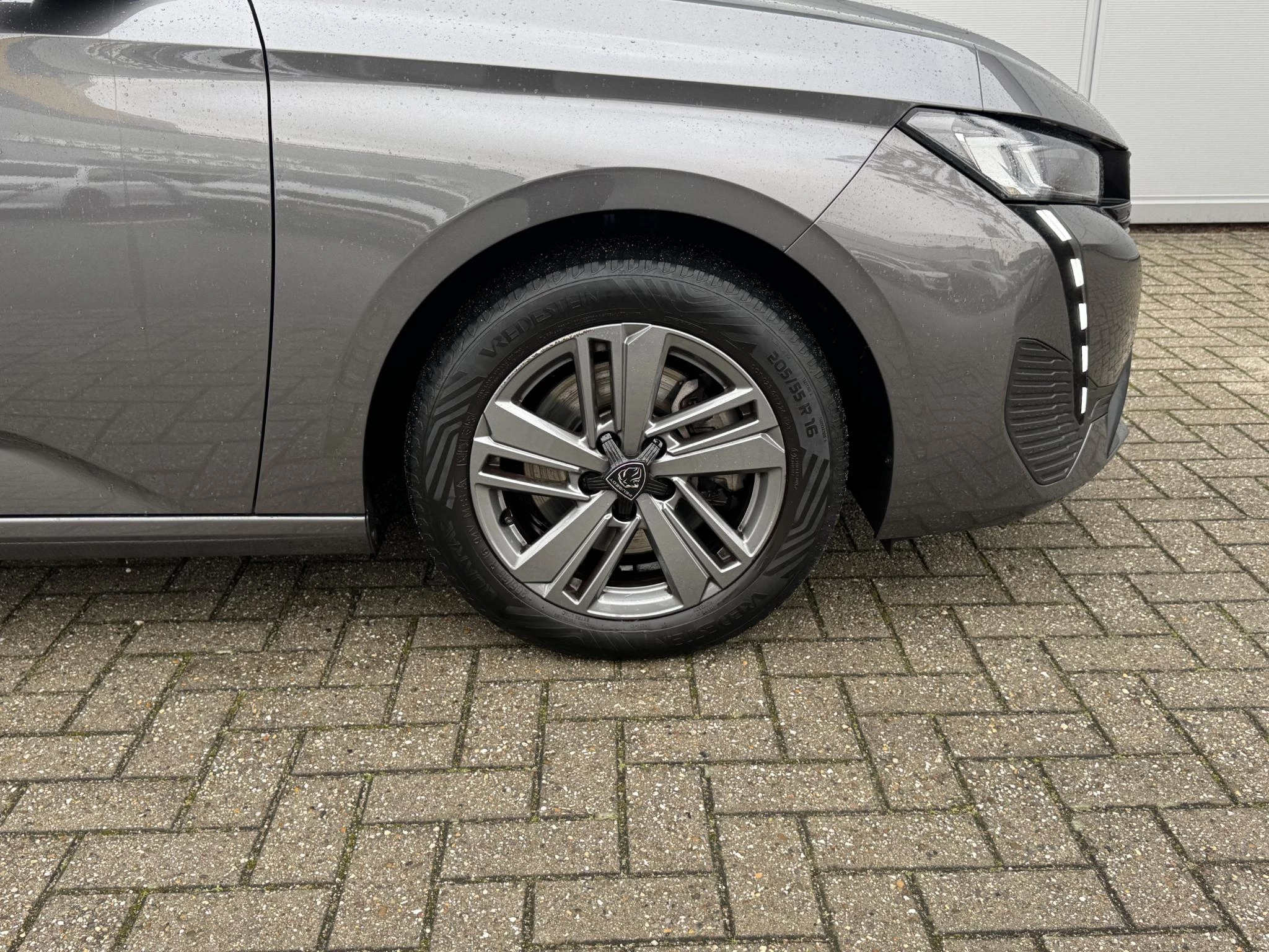 Peugeot-308-image-8