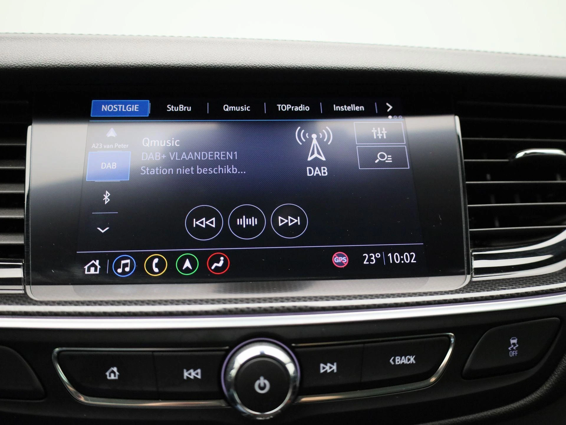 Opel-Insignia-image-16