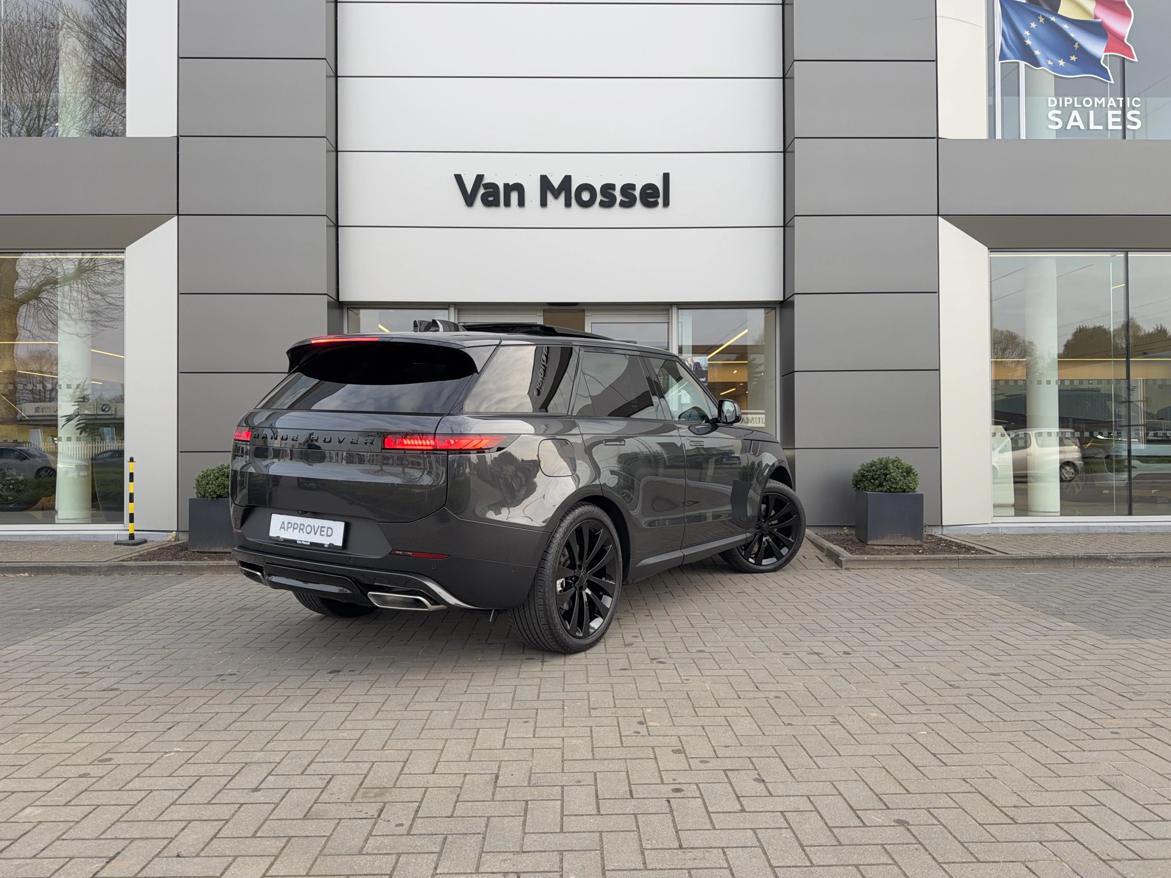 Land Rover Range Rover Sport P460e S AWD Auto. 26MY Leverbaar vanaf 01/09/2026
