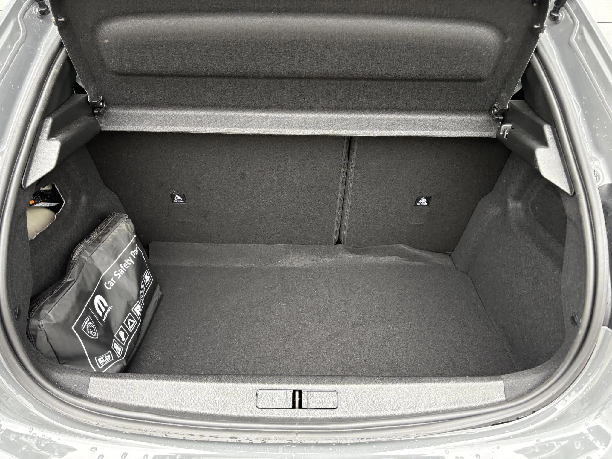 Peugeot 208 1.2 Hybrid 110 e-DCS6 Allure