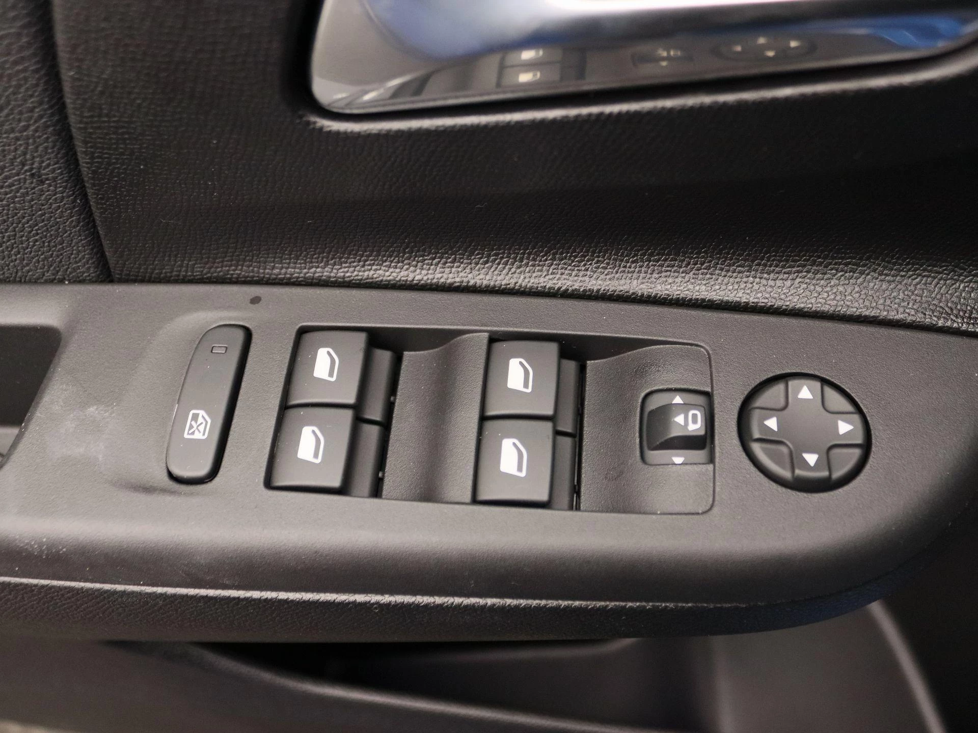 Opel-Corsa-image-21