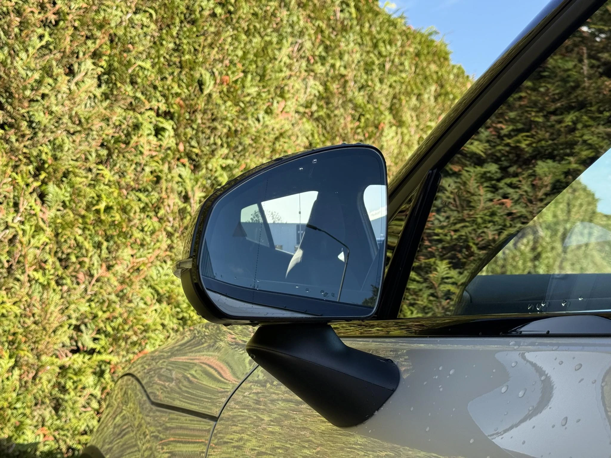 Volvo-EX30-image-14