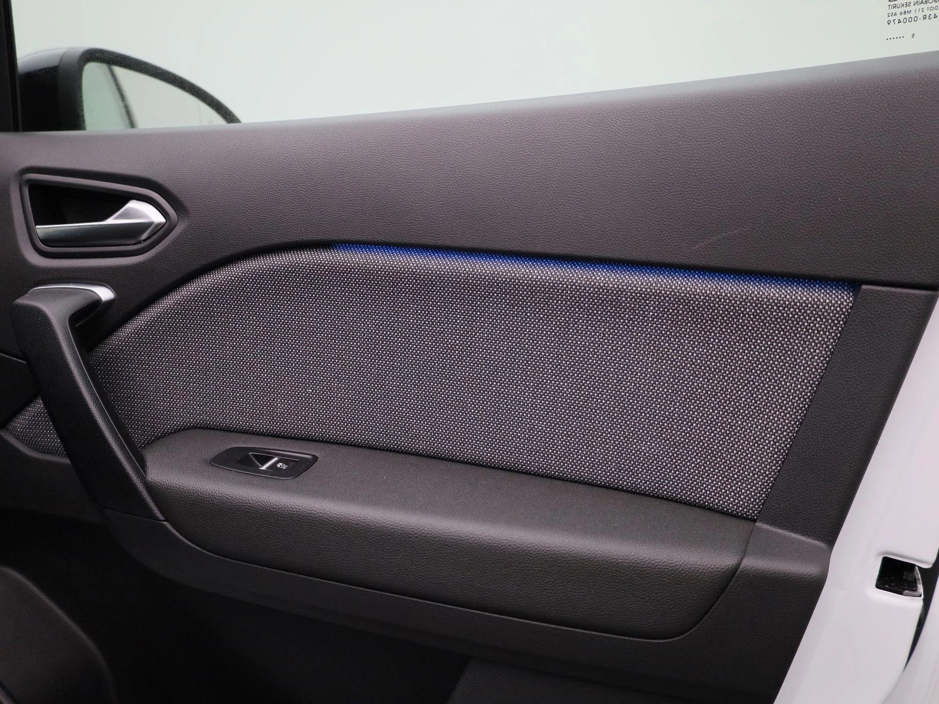 Renault-Captur-image-33