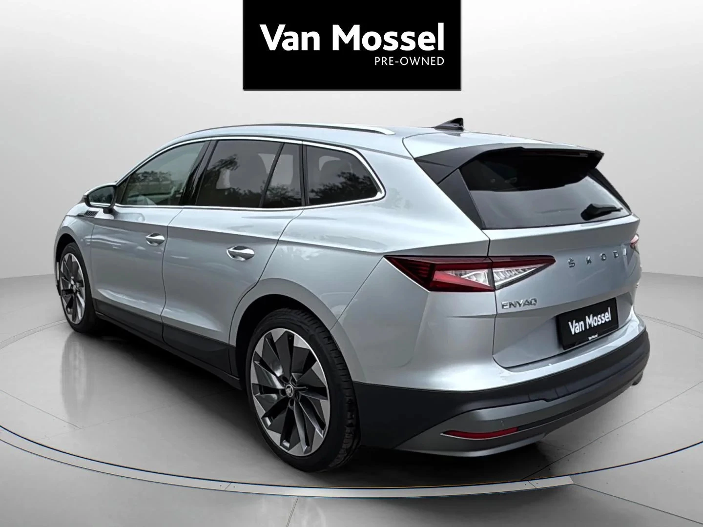 Škoda-Enyaq iV-image-2