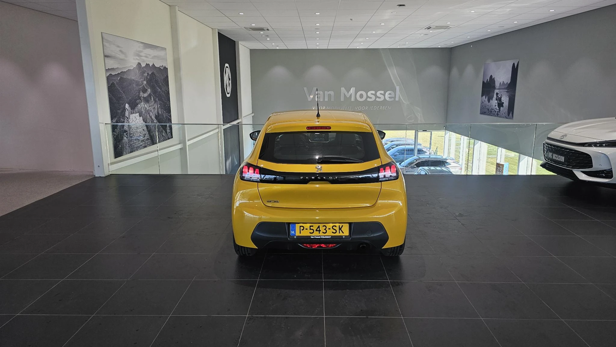 Peugeot-208-image-6