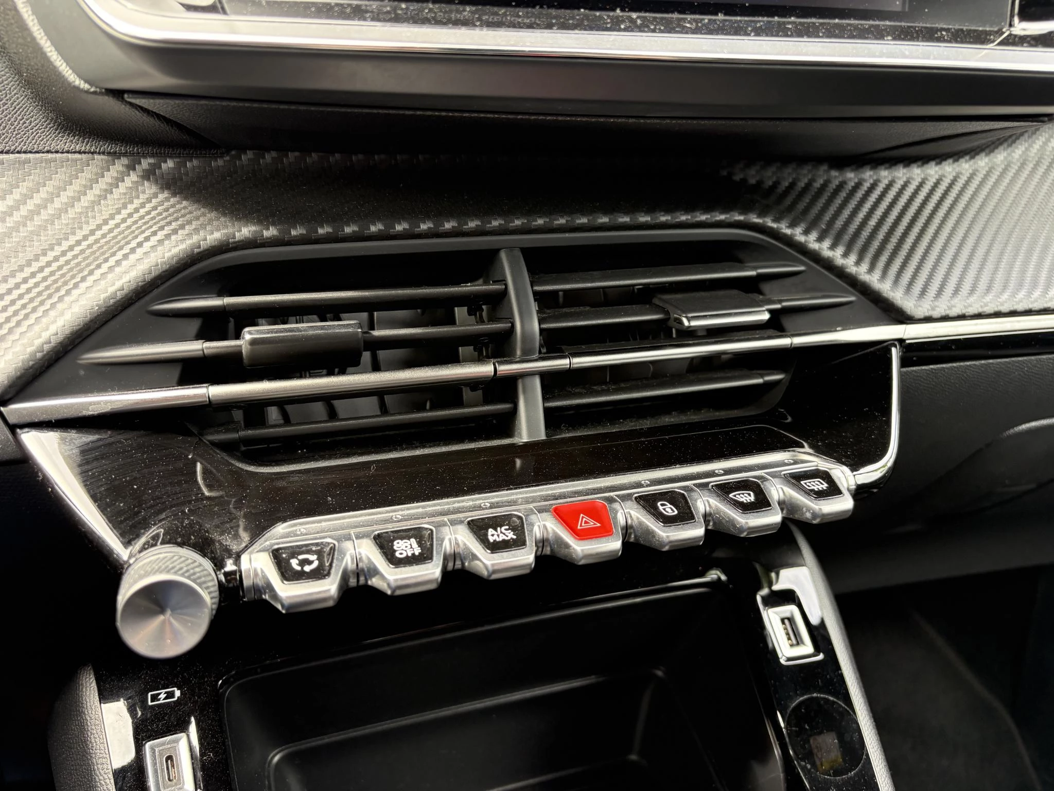 Peugeot-2008-image-16