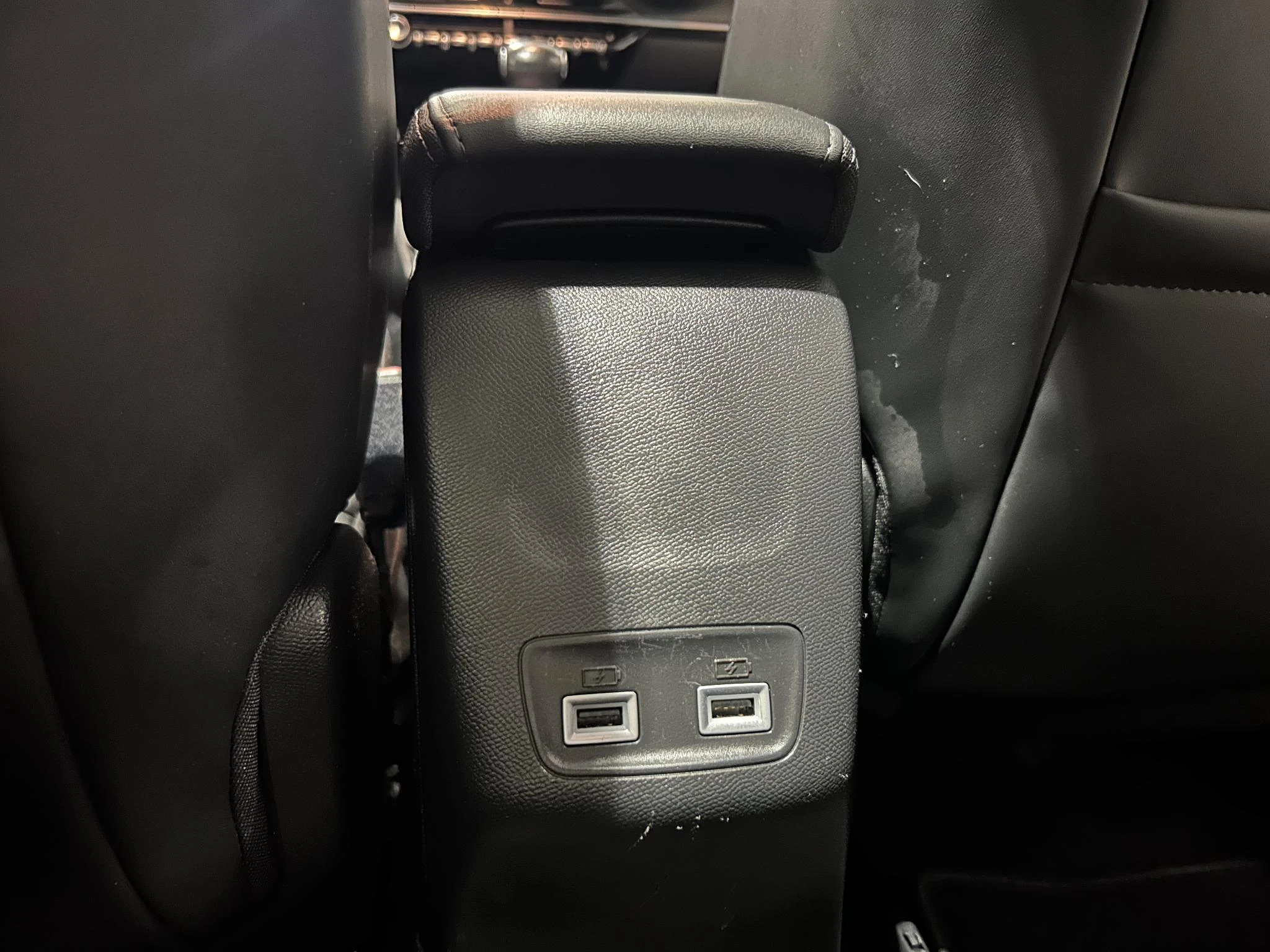 Peugeot-208-image-20