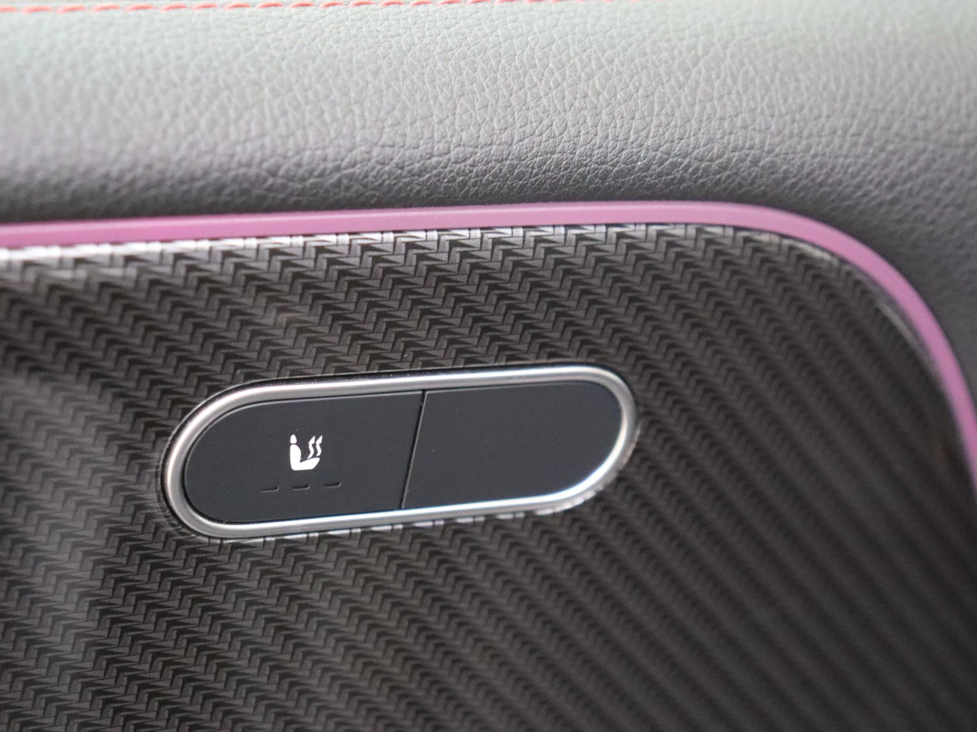 Mercedes-Benz-B-Klasse-image-24