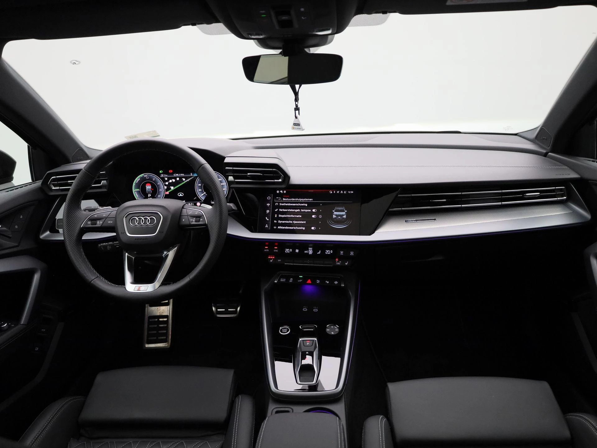 Audi A3 Sportback 45 TFSI e S edition Competition