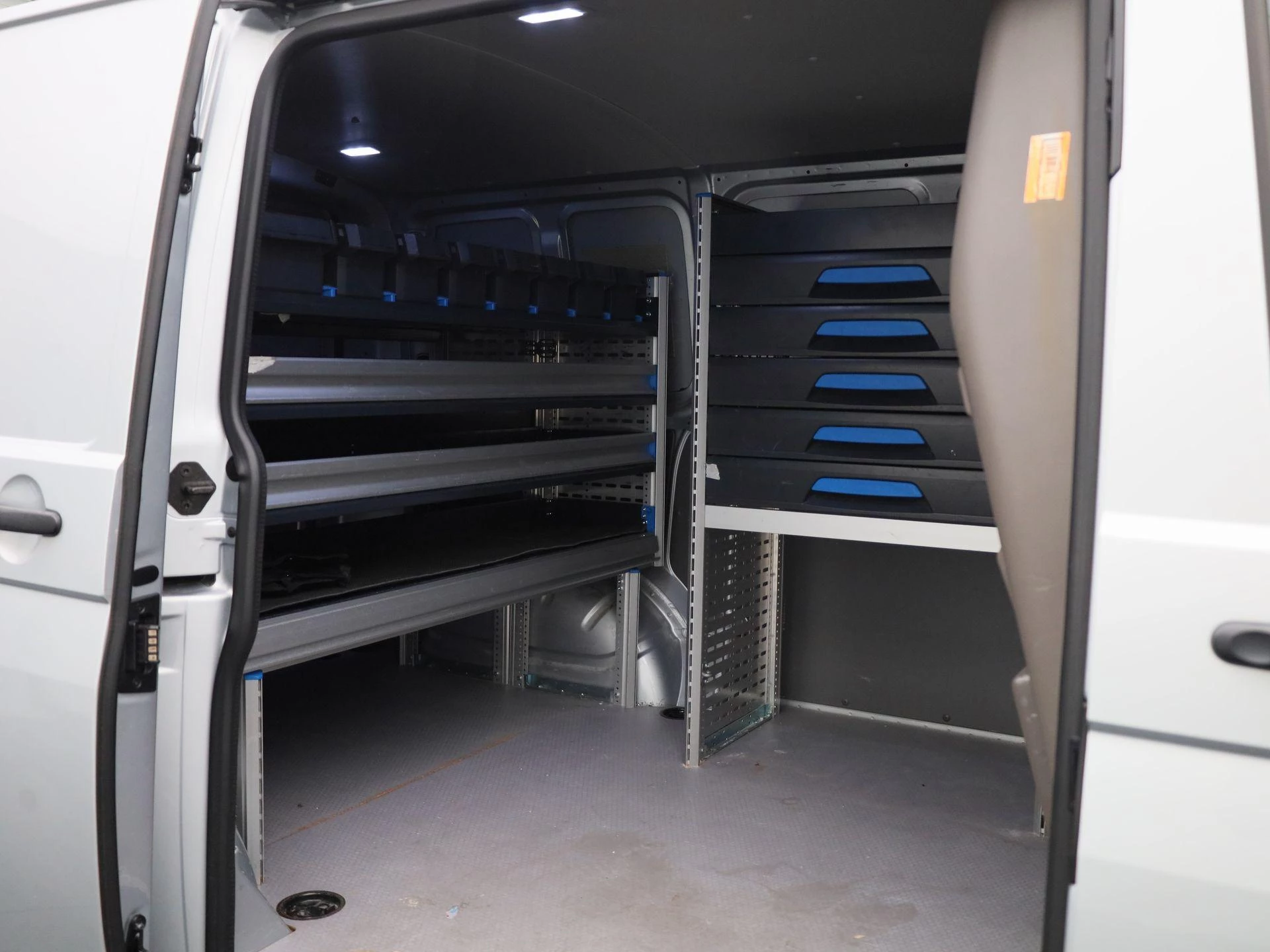 Volkswagen Transporter 2.0 TDI L1H1 150PK