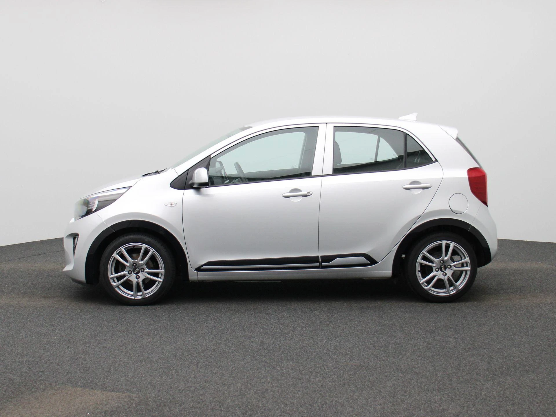 Kia-Picanto-image-5
