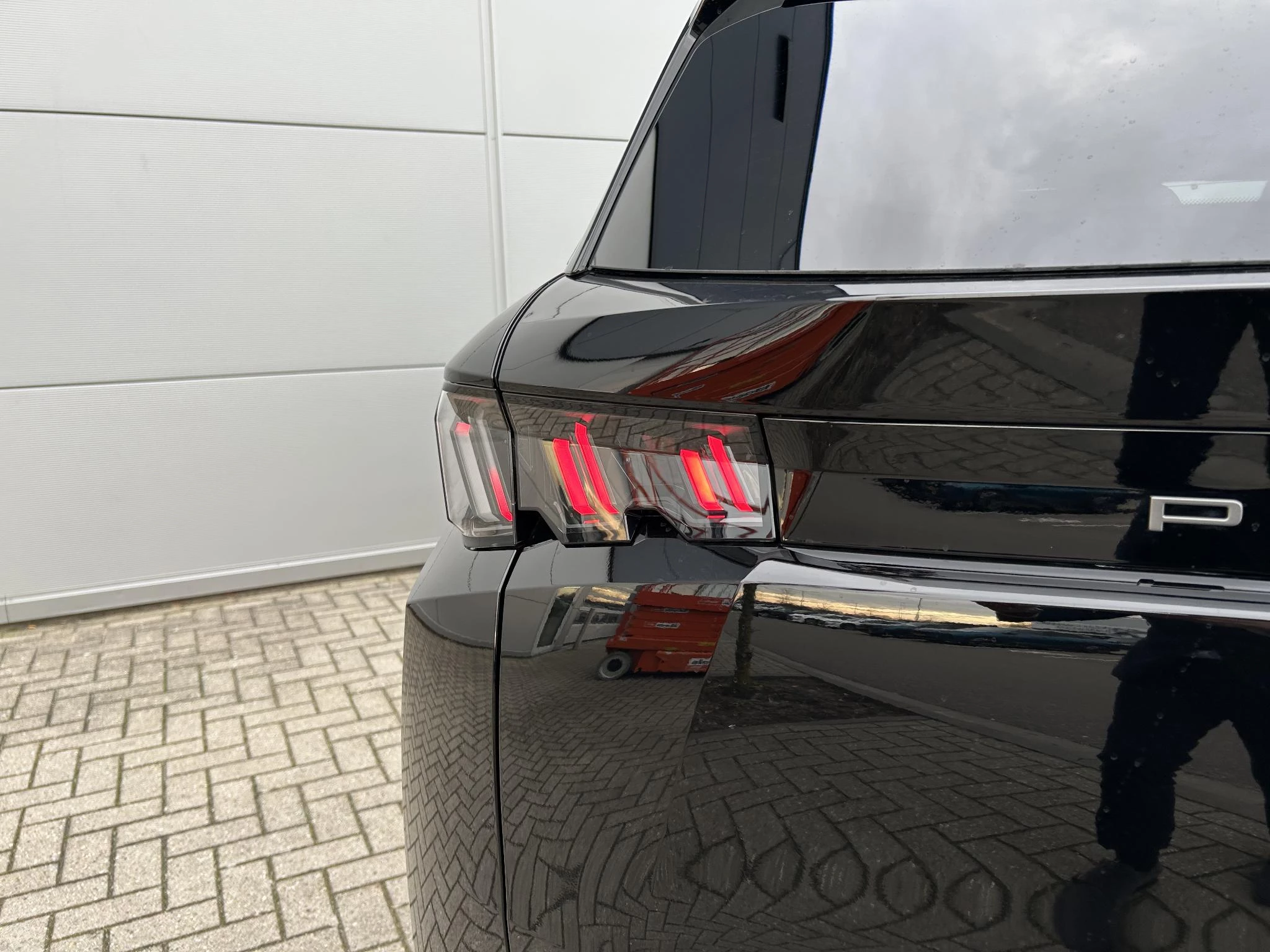 Peugeot 5008 1.2 Hybrid 136 Allure
