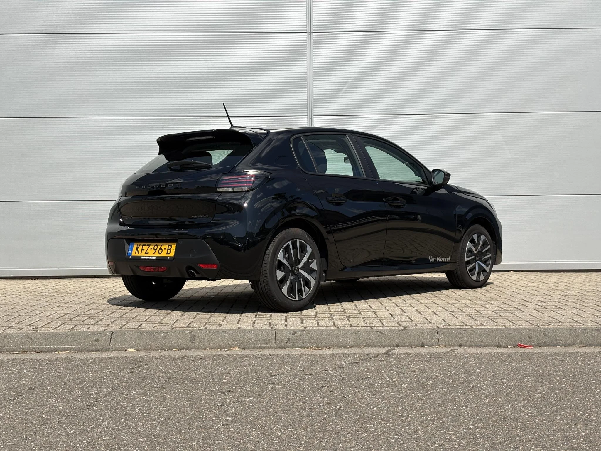 Peugeot-208-image-5
