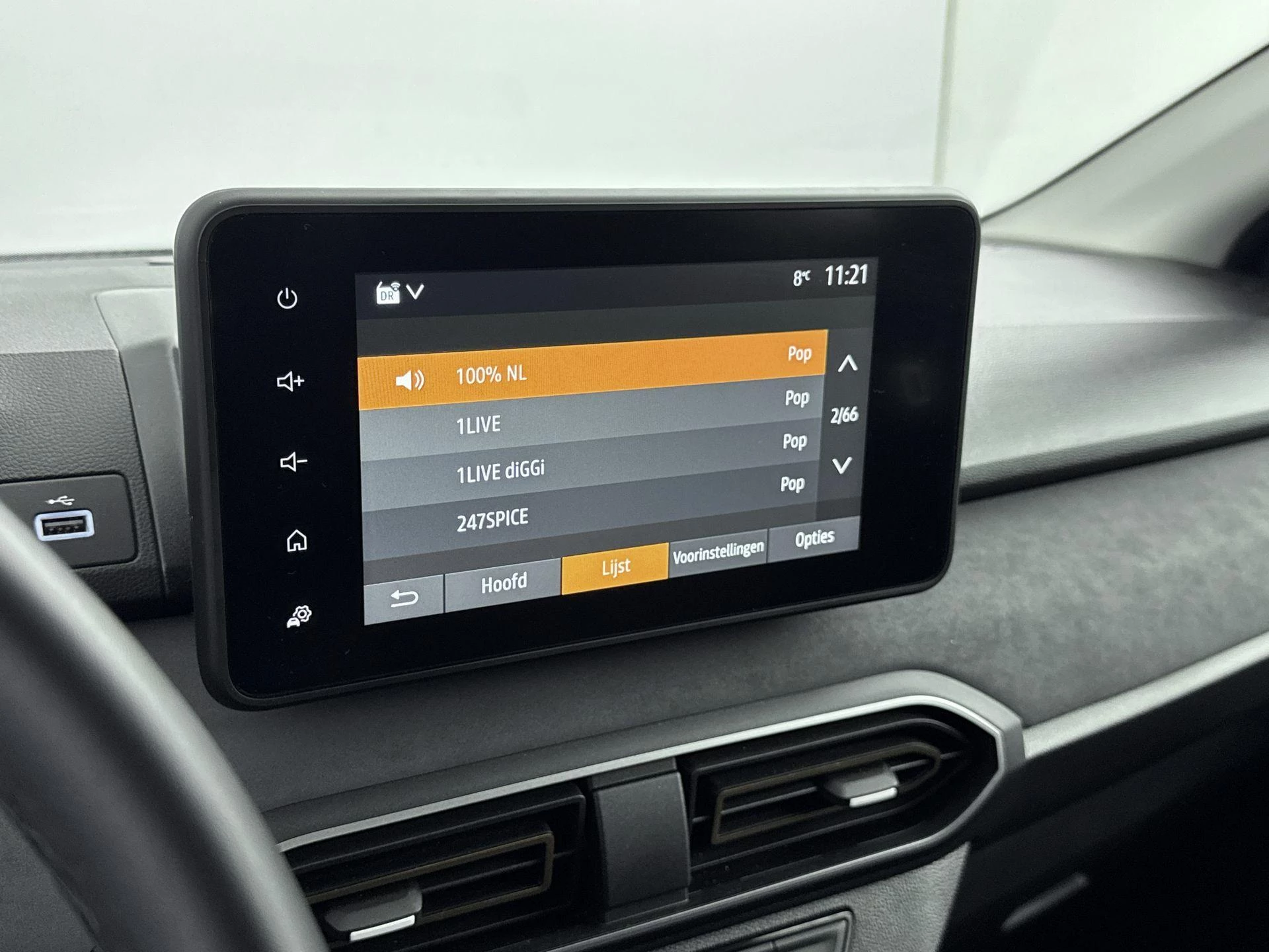 Dacia-Sandero Stepway-image-6