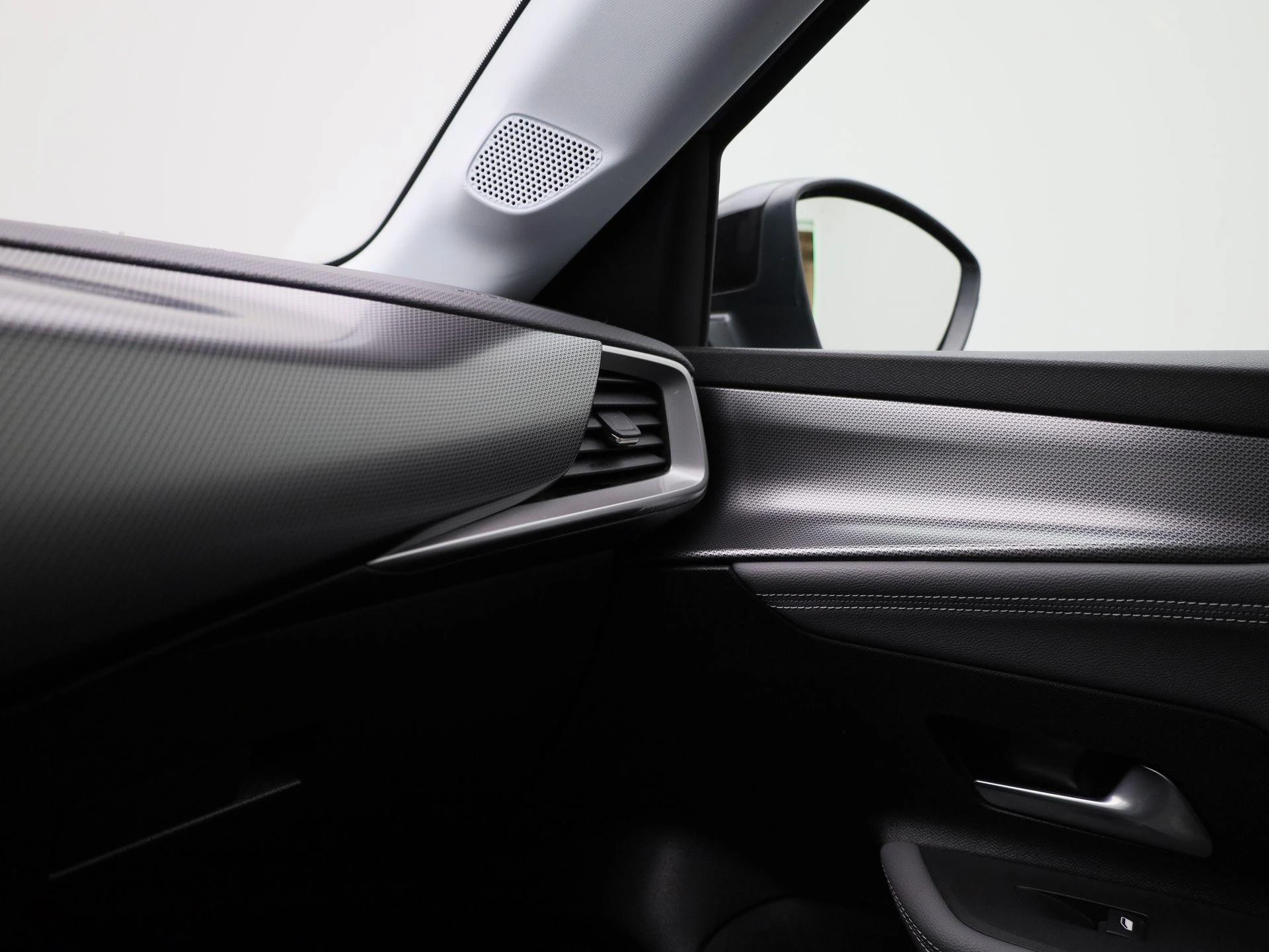 Opel-Mokka-image-25