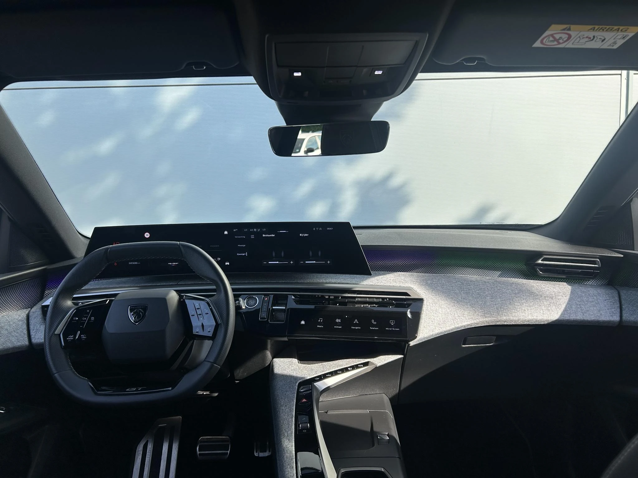 Peugeot-5008-image-10