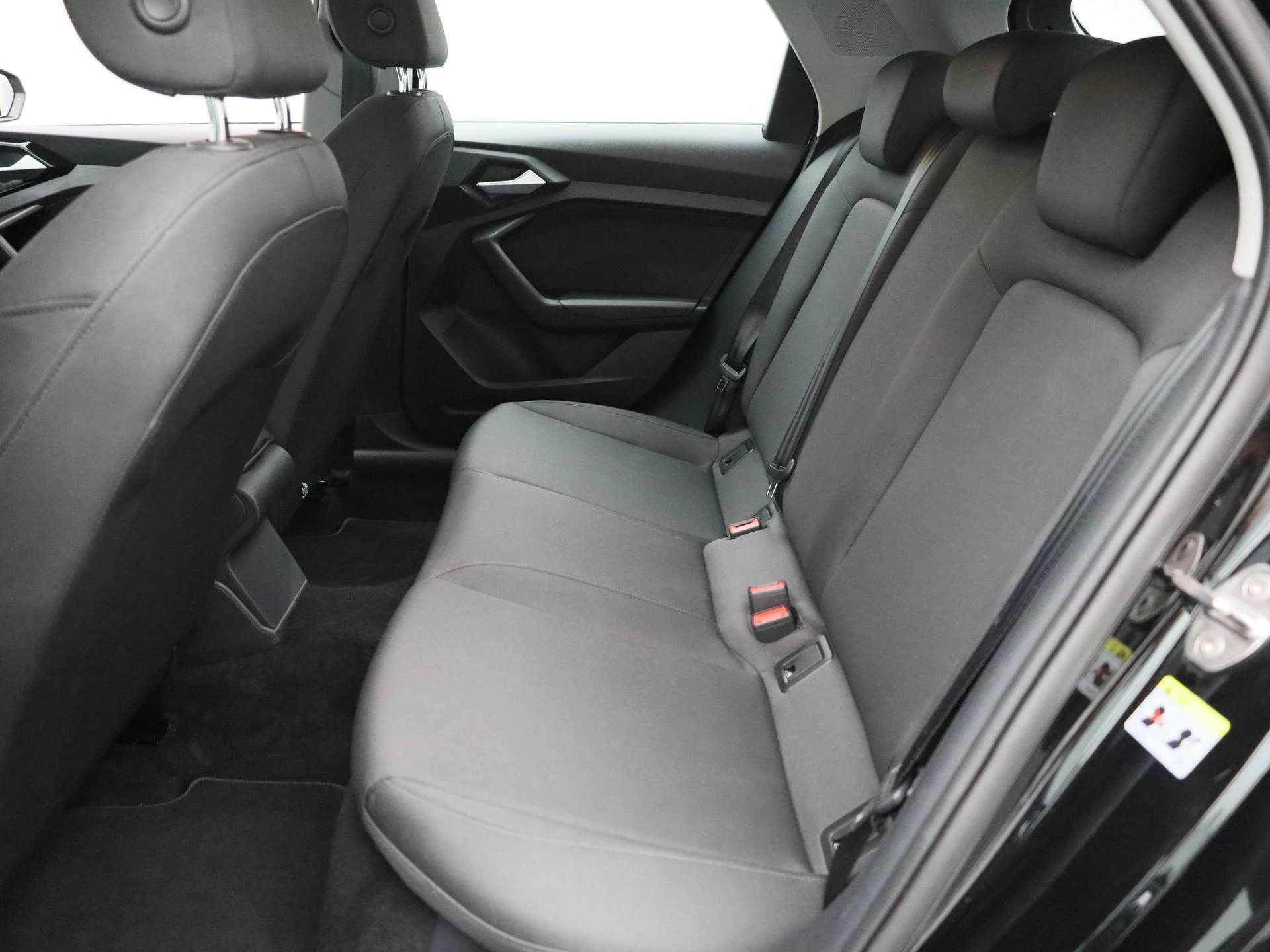 Audi-A1 Sportback-image-10