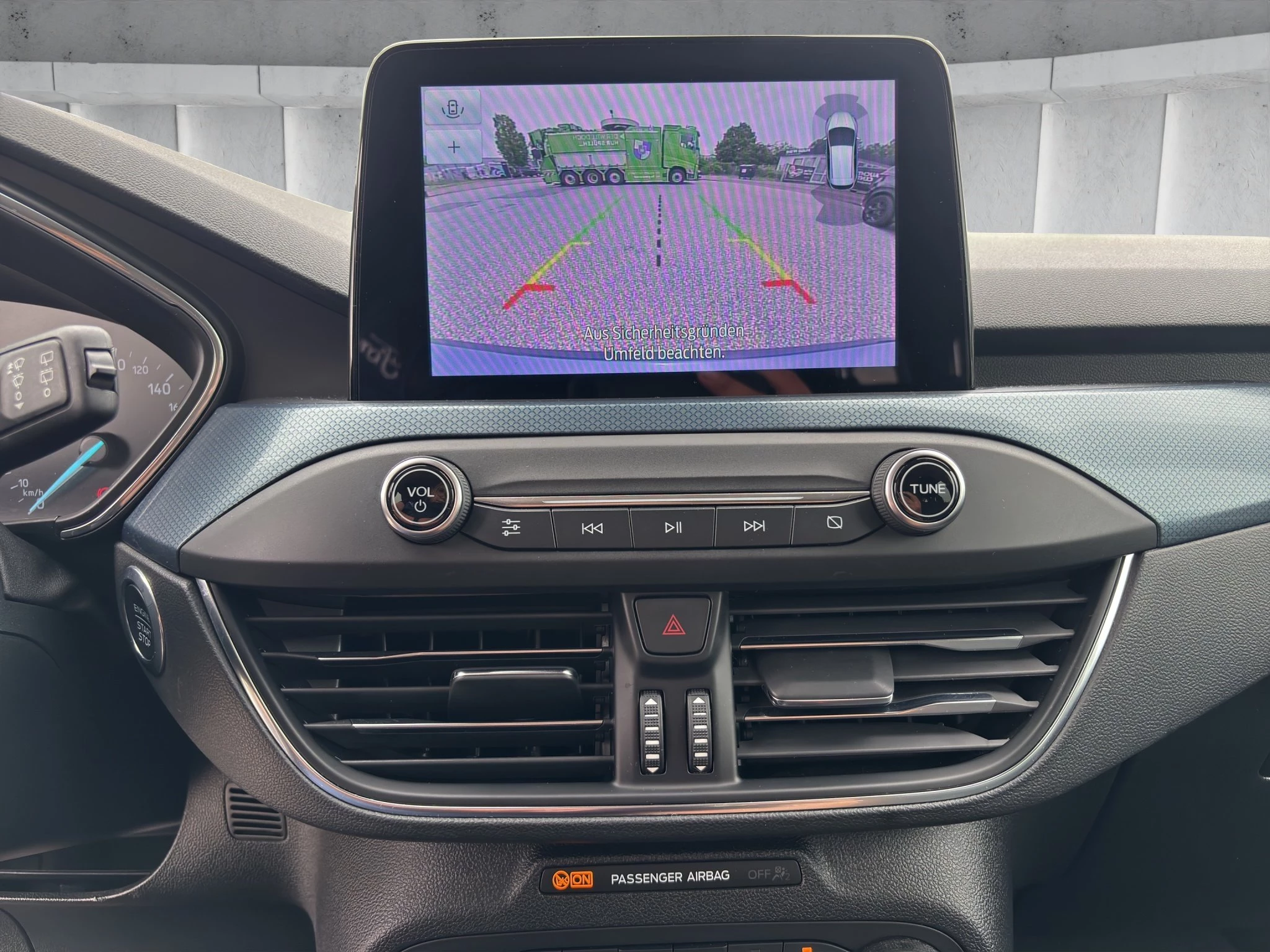 Ford Focus 1.0 EcoBoost Mild-Hybrid Active