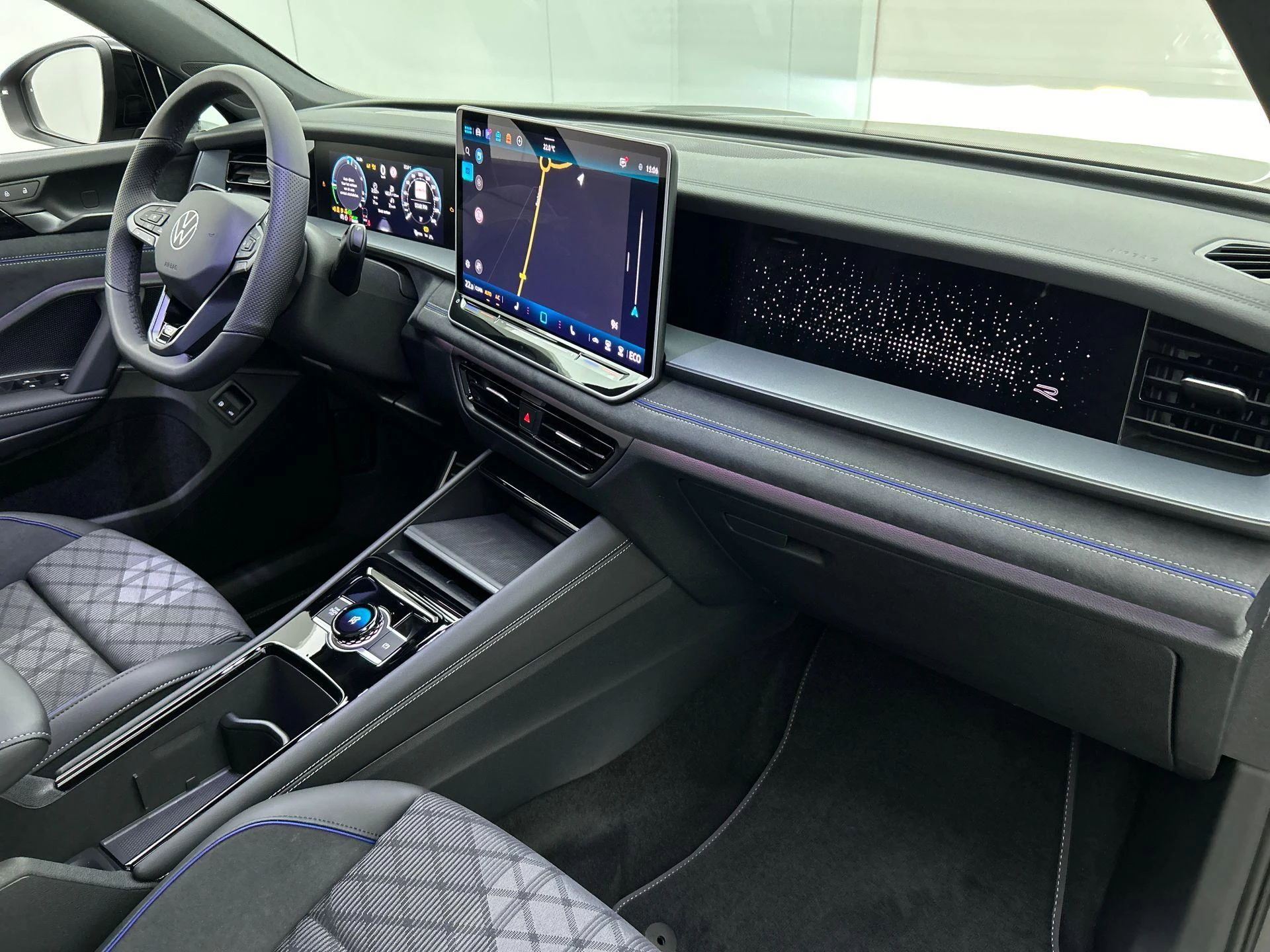 Volkswagen Tayron 1.5 eHybrid R-Line Edition