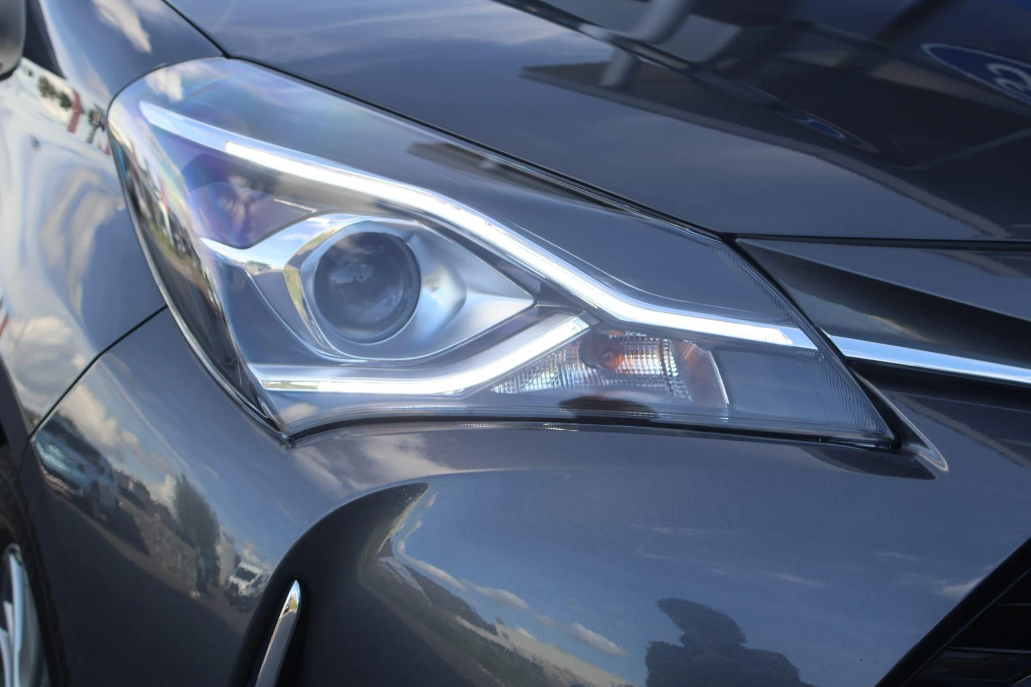 Toyota-Yaris-image-6